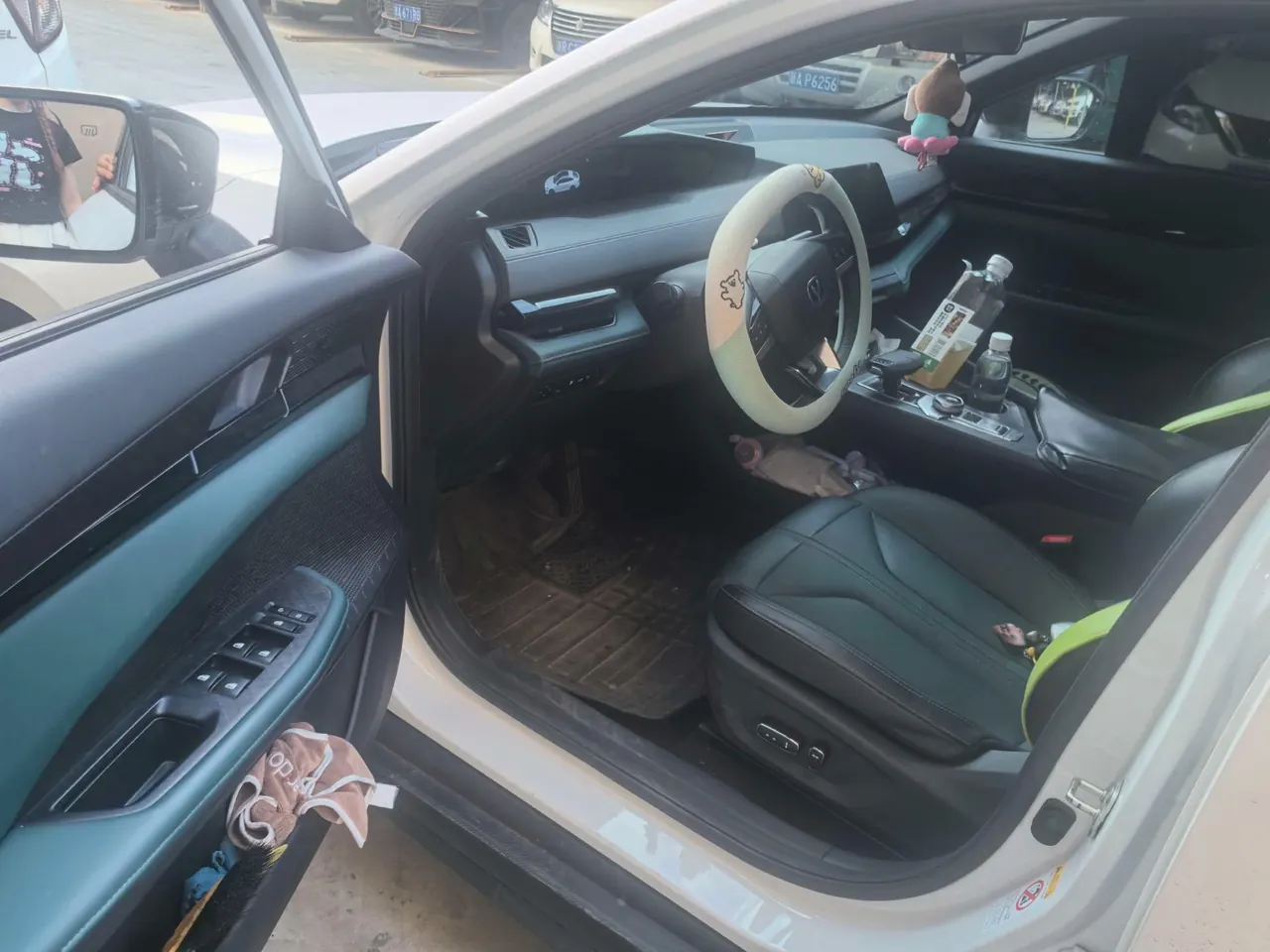 ChangAn 2024 UNI-V Zhidian iDD 1.5 Stepless Blue Whale 136km Zhiku Automatic Gear 4
