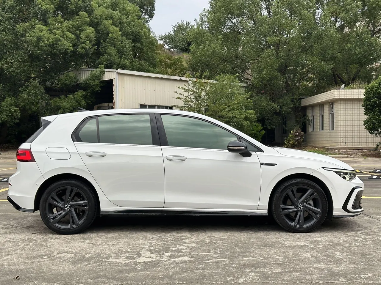 Volkswagen 2021 Golf 8 R-Line 1.4TSI 280TSI Automatic 8