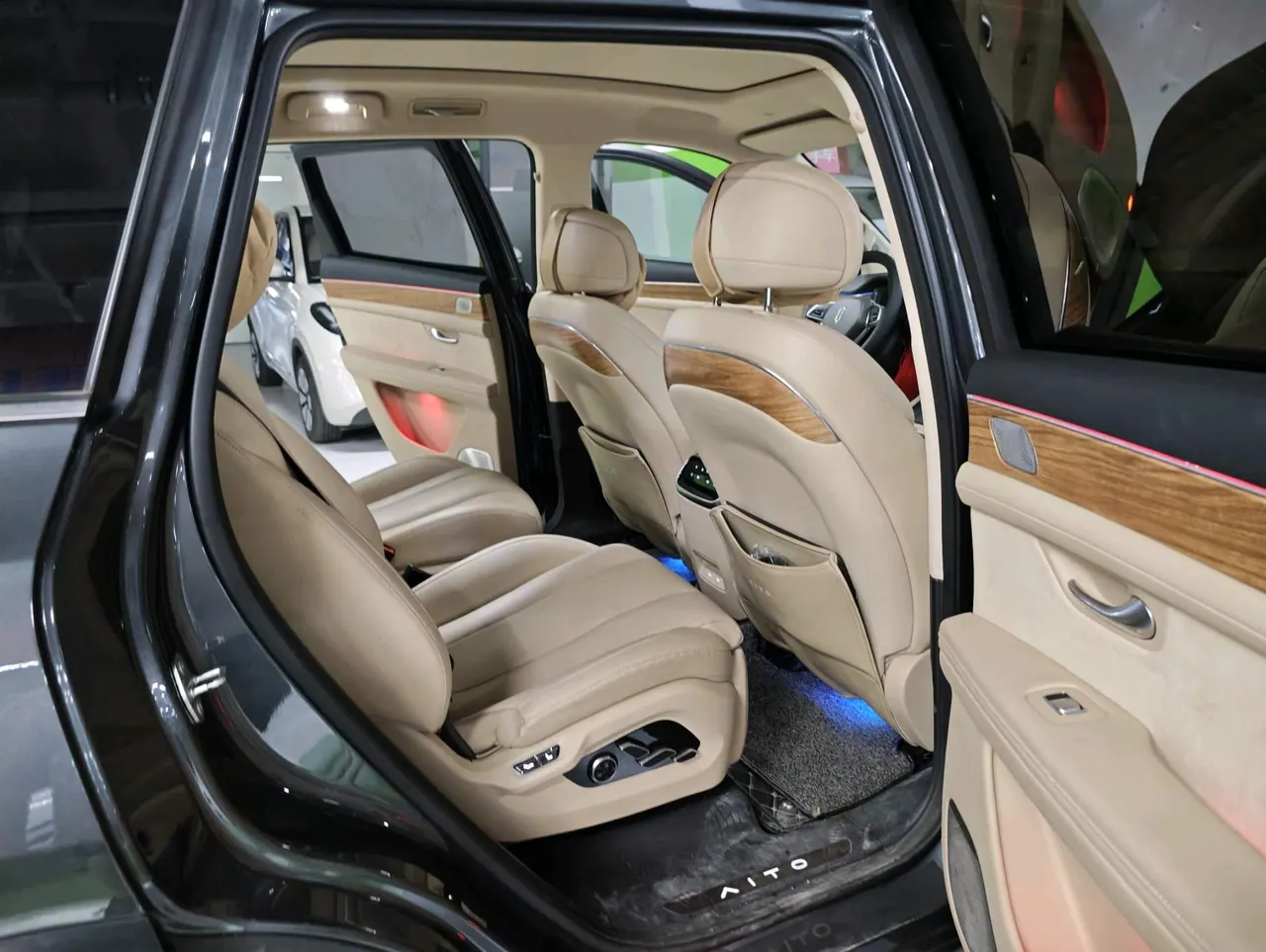 AITO 2022 AITO M7 1.5T Two-Drive Comfort Edition Automatic Gear 9