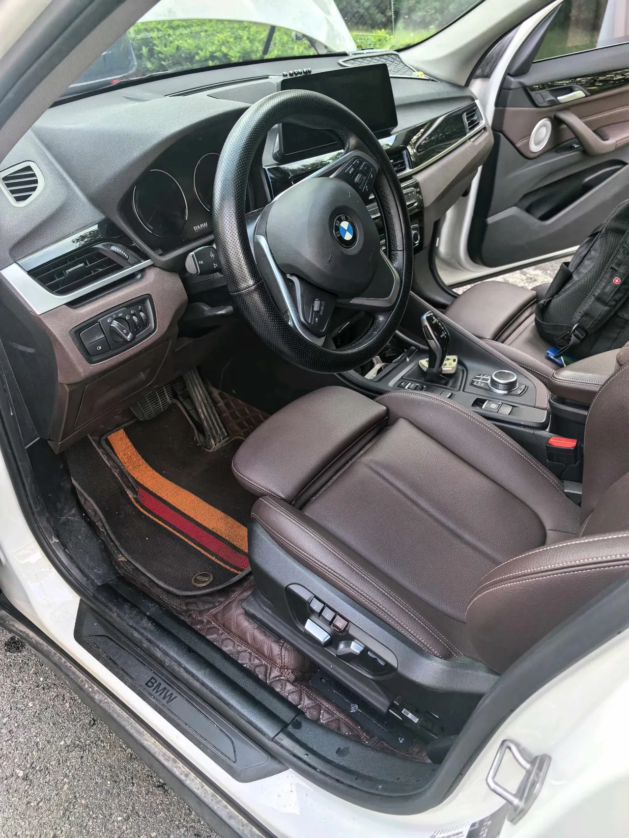 BMW 2021 X1 sDrive20Li 1.5T fashion automatic gear 2
