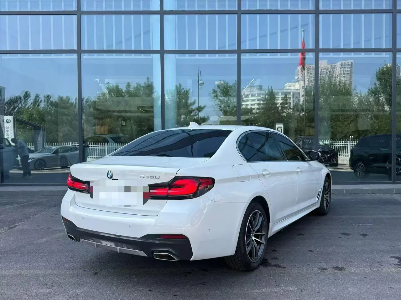 BMW 5 Series 2021 525Li 2.0T M Sports Suit Automatic Gear 3