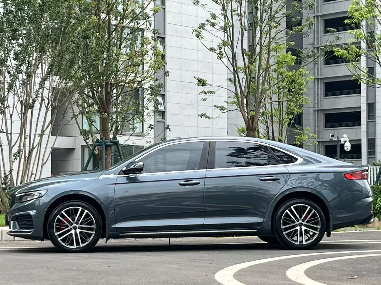 Geely 2021 xingrui 2.0T distinguished model (modified) automatic gear 4