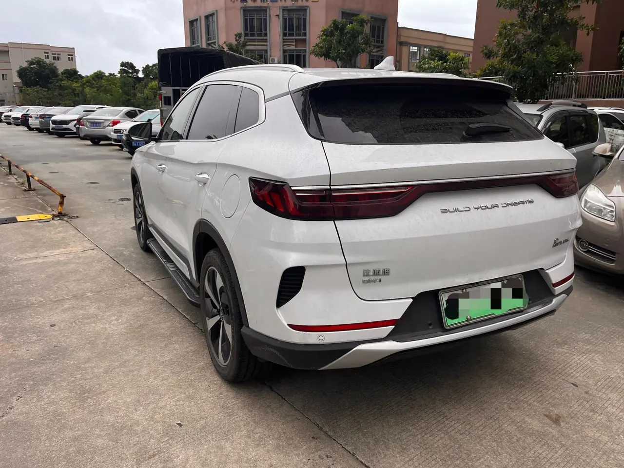 BYD Song PLUS New Energy 2021 Song PLUS DM-i 1.5 Stepless 51KM Honorable Automatic Gear 4