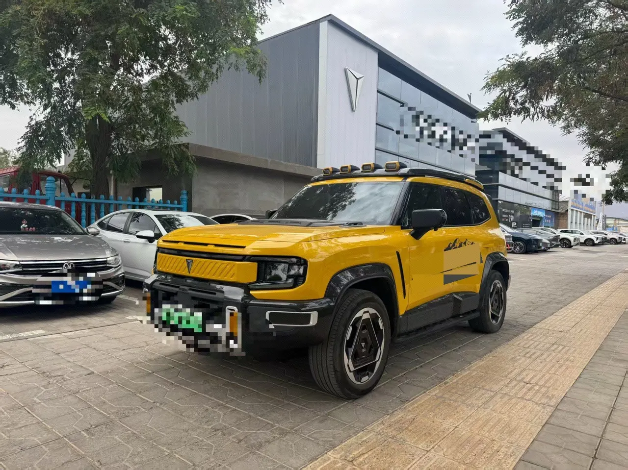 Open image lightbox: ChangAn Deepal 2025 G318 Worry-Free Crossing Edition Four-wheel Drive Secret Edition Automatic Gear