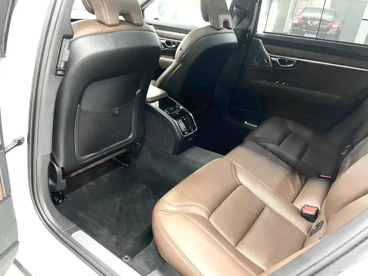 Volvo 2021 S90 48V 2.0T B5 Zhiya Deluxe Edition Automatic Gear 5
