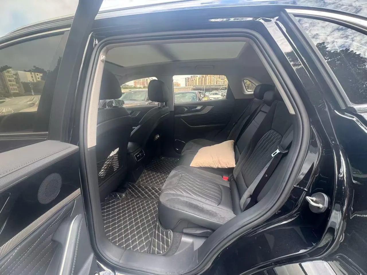 HongQi 2022 HS5 2.0T Zhilian Flag Edition (Revised) Automatic Gear 6