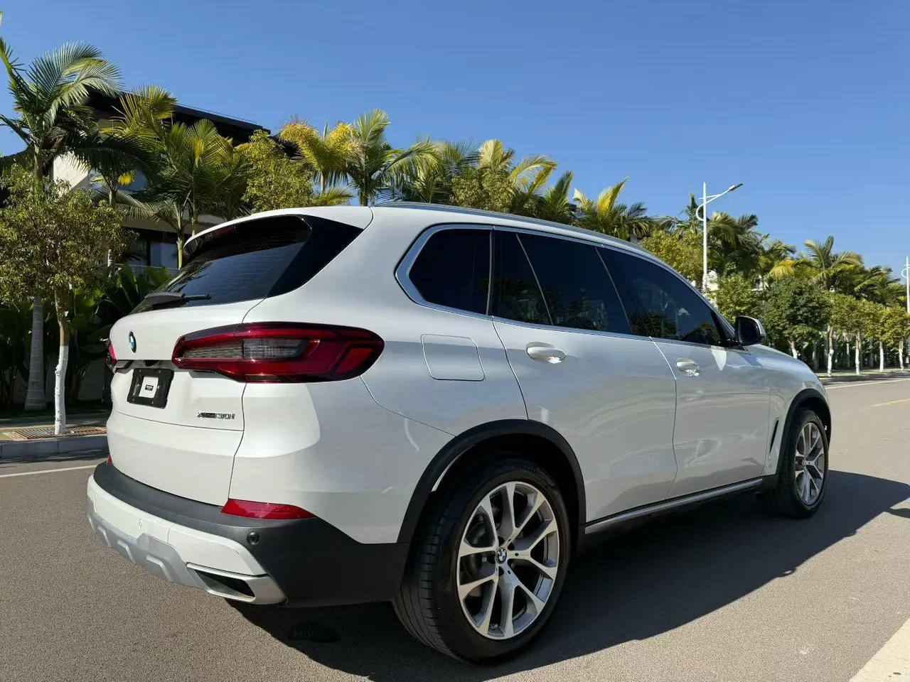 BMW X5 (Imported) 2020 X5 xDrive30i 2.0T X Design Set Automatic Gear 7