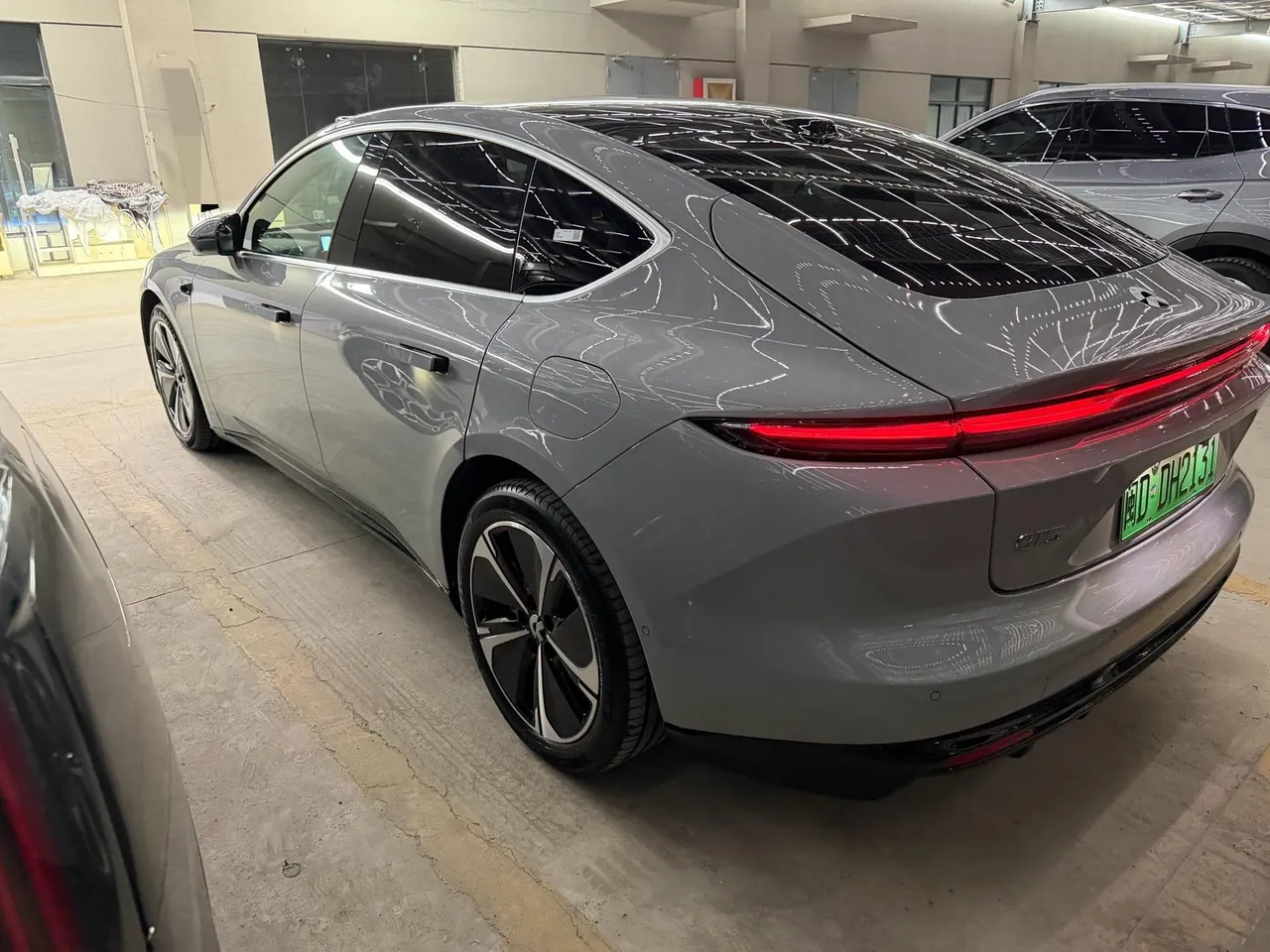 NIO 2025 ET5 75kWh automatic transmission 4