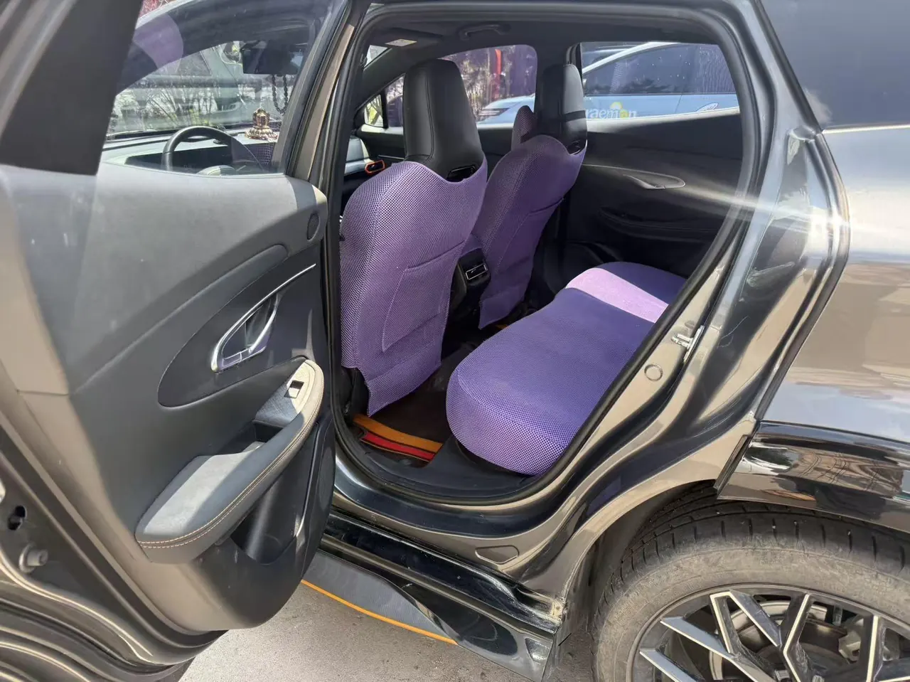 ChangAn 2022 UNI-T 1.5T honorable automatic gear 4