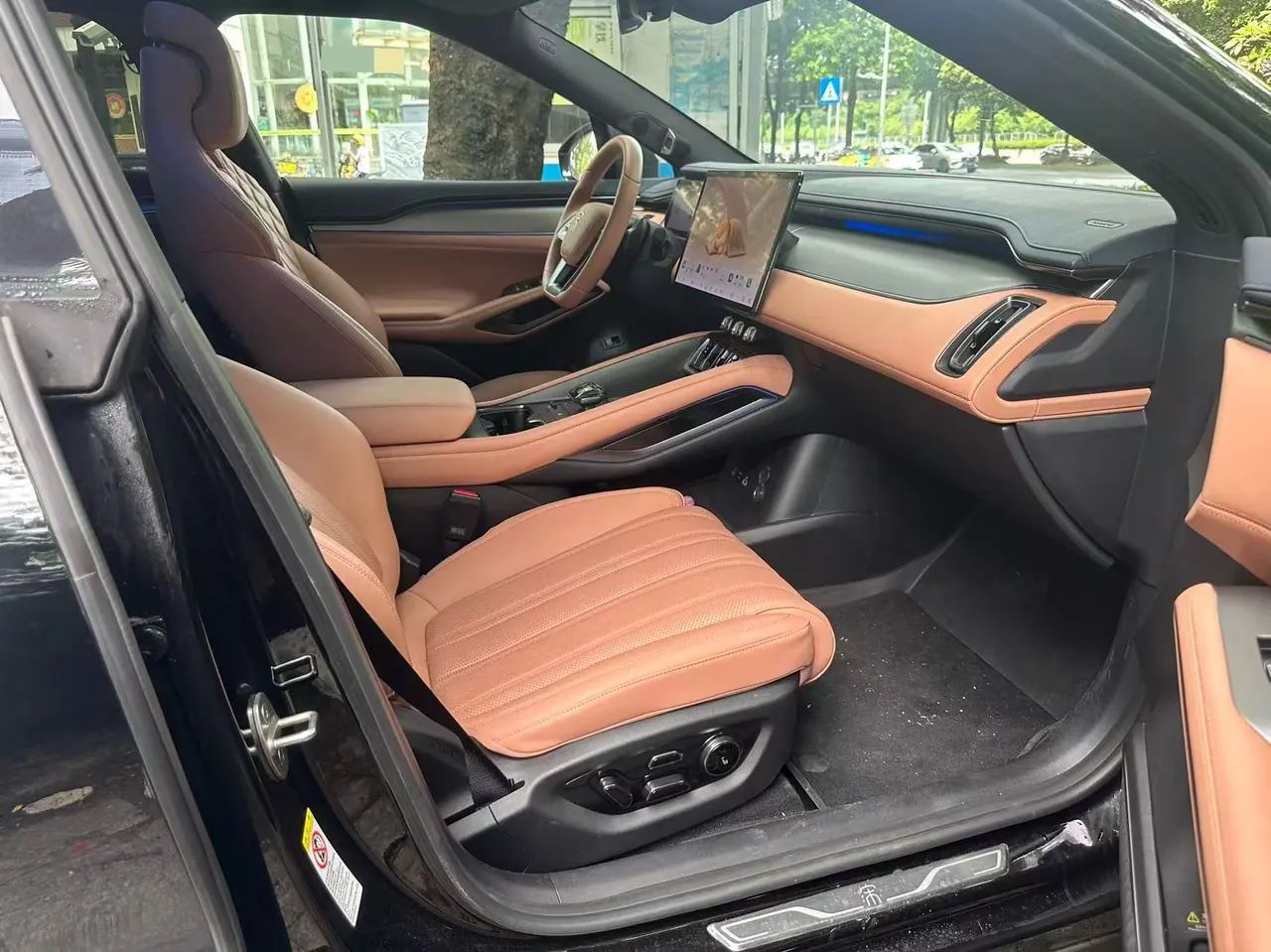 BYD 2025 Song L EV Smart Driving Edition 662km Laser Radar Excellent Automatic Gear 5