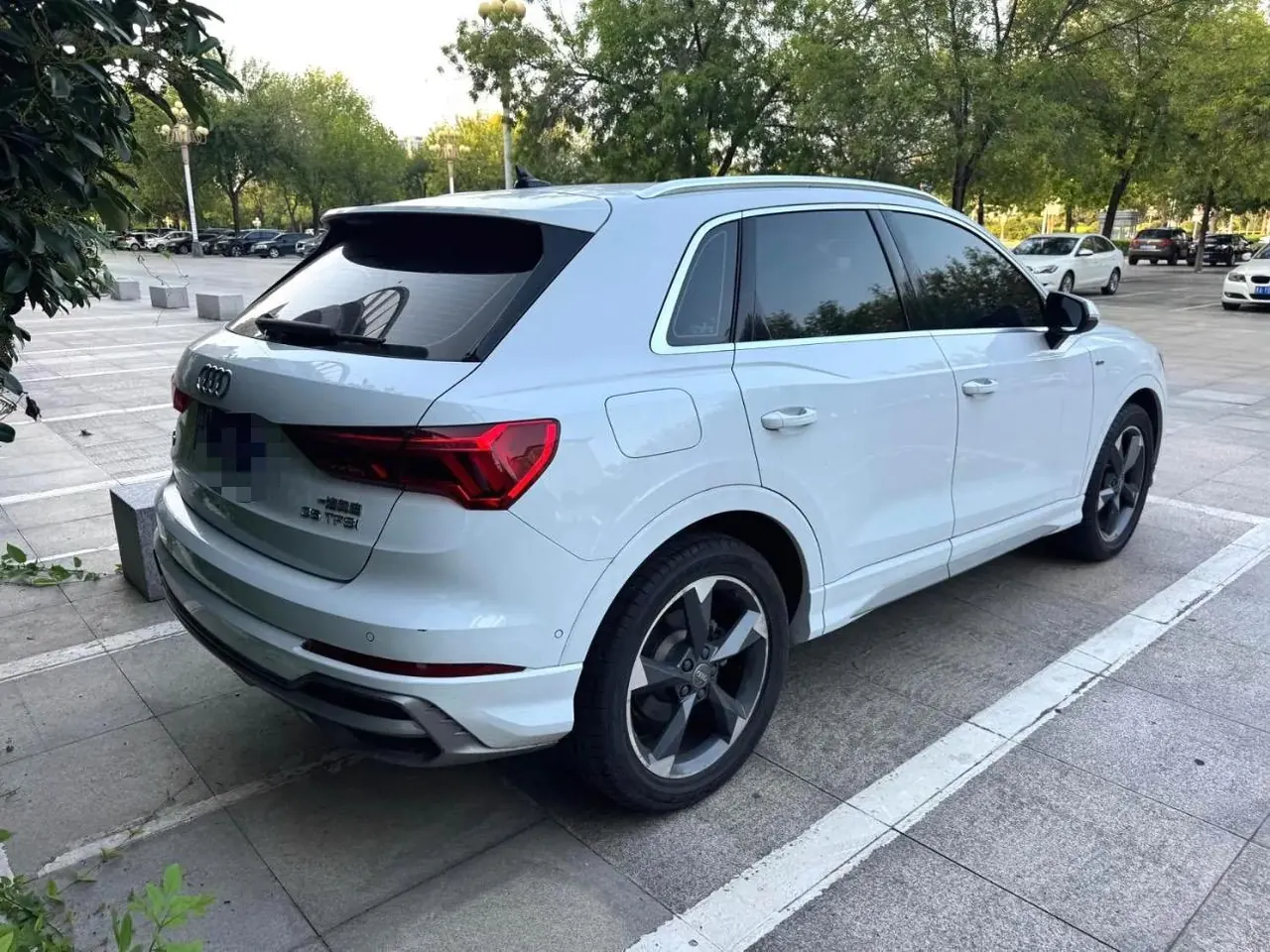 Audi 2021 Q3 1.4TFSI 35TFSI Fashion Dynamic Automatic 3
