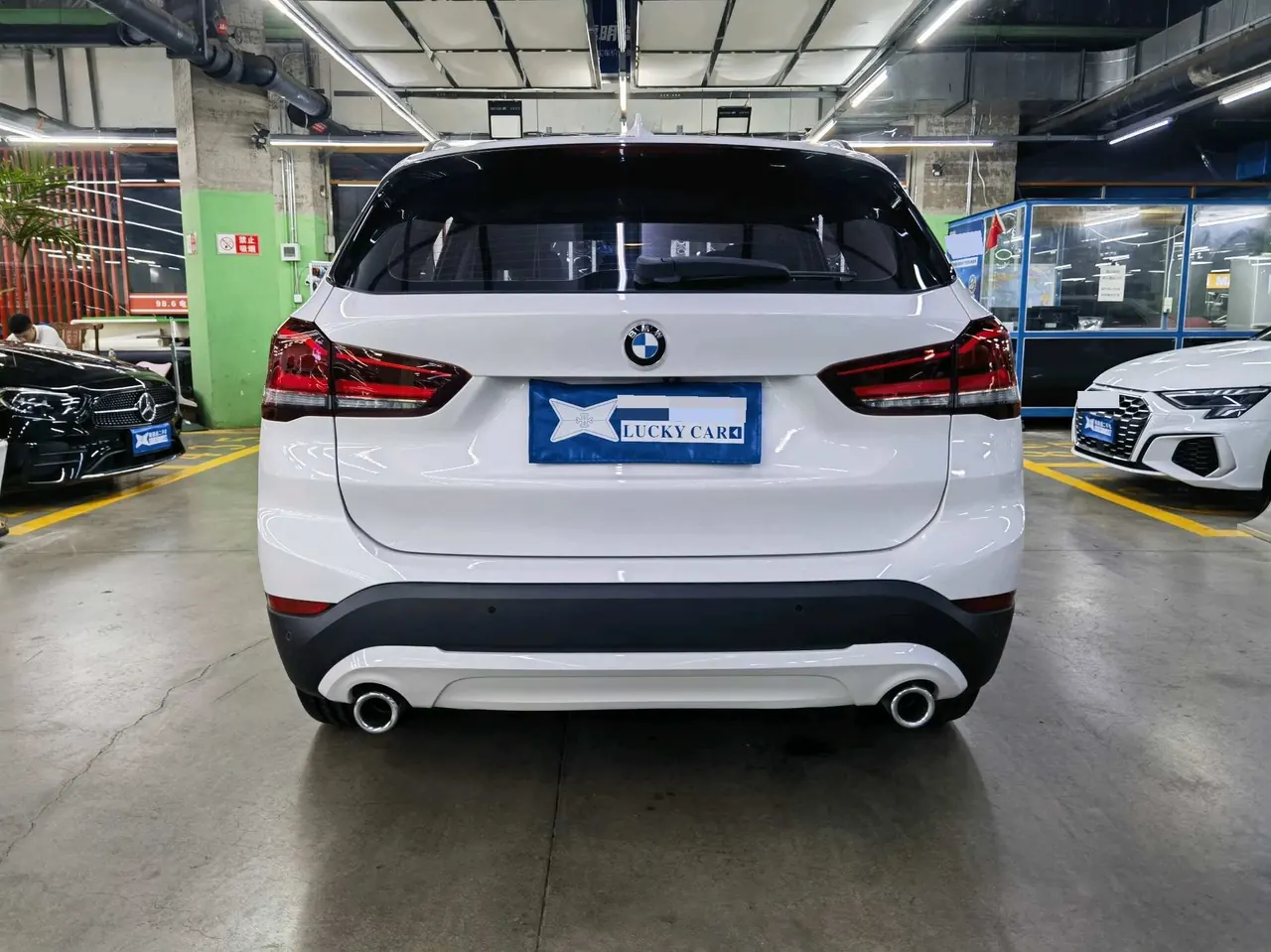 BMW 2021 X1 sDrive20Li 1.5T fashion automatic gear 5