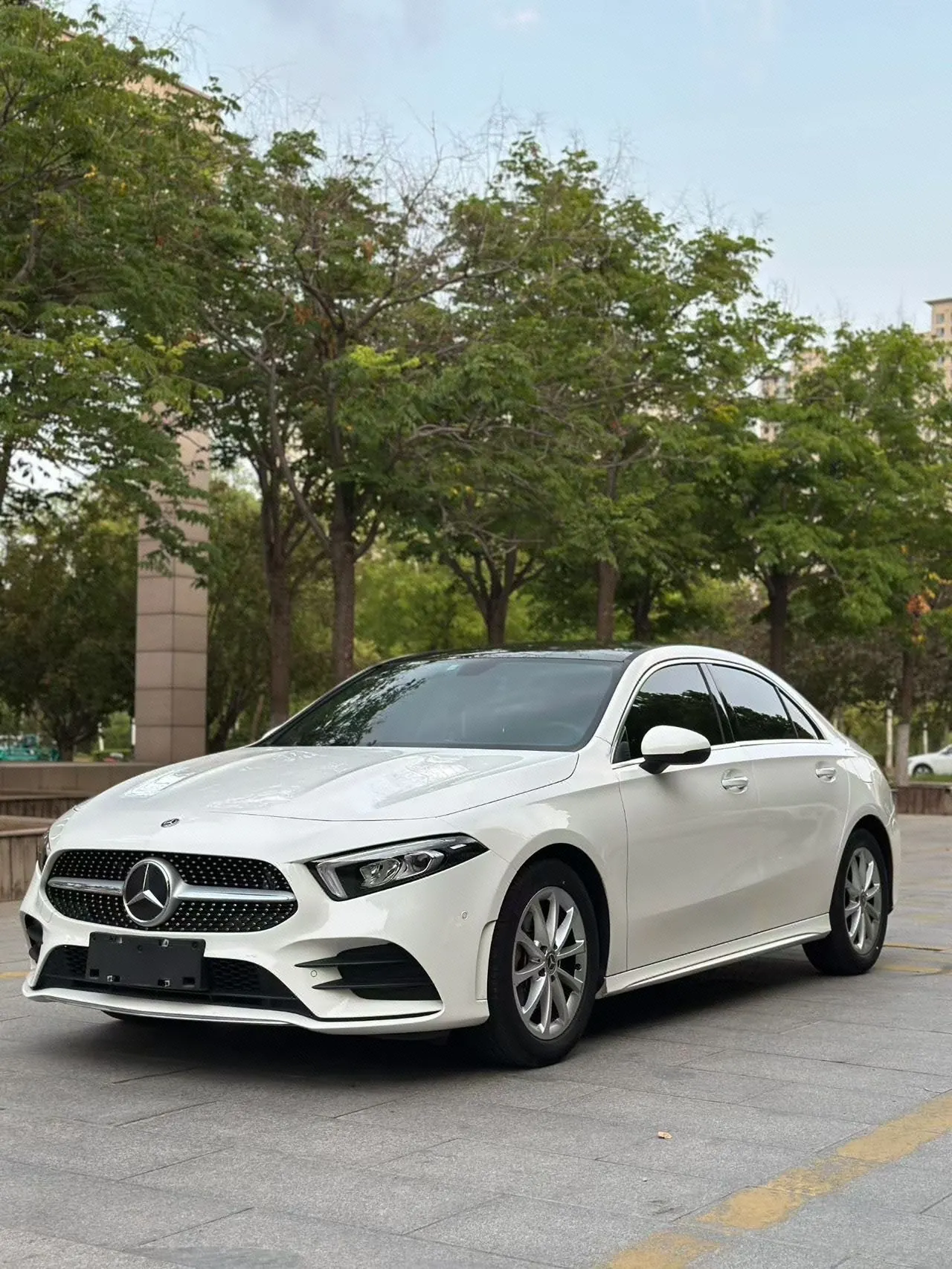 Open image lightbox: Mercedes Benz Class A 2020 A 200 L 1.3T Fashion (Modified) Automatic Gear