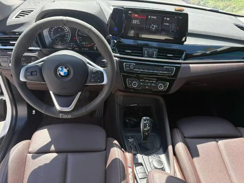 BMW 2020 X1 sDrive25Li 2.0T Leading Automatic Gear 8