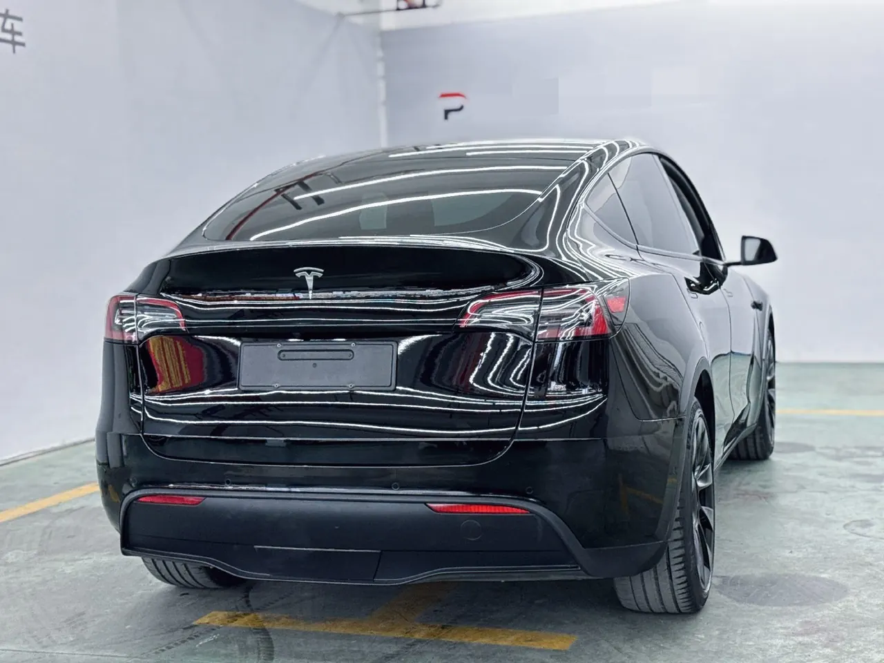 Tesla 2021 Model Y Standard Endurance Rear Drive Automatic Gear 9