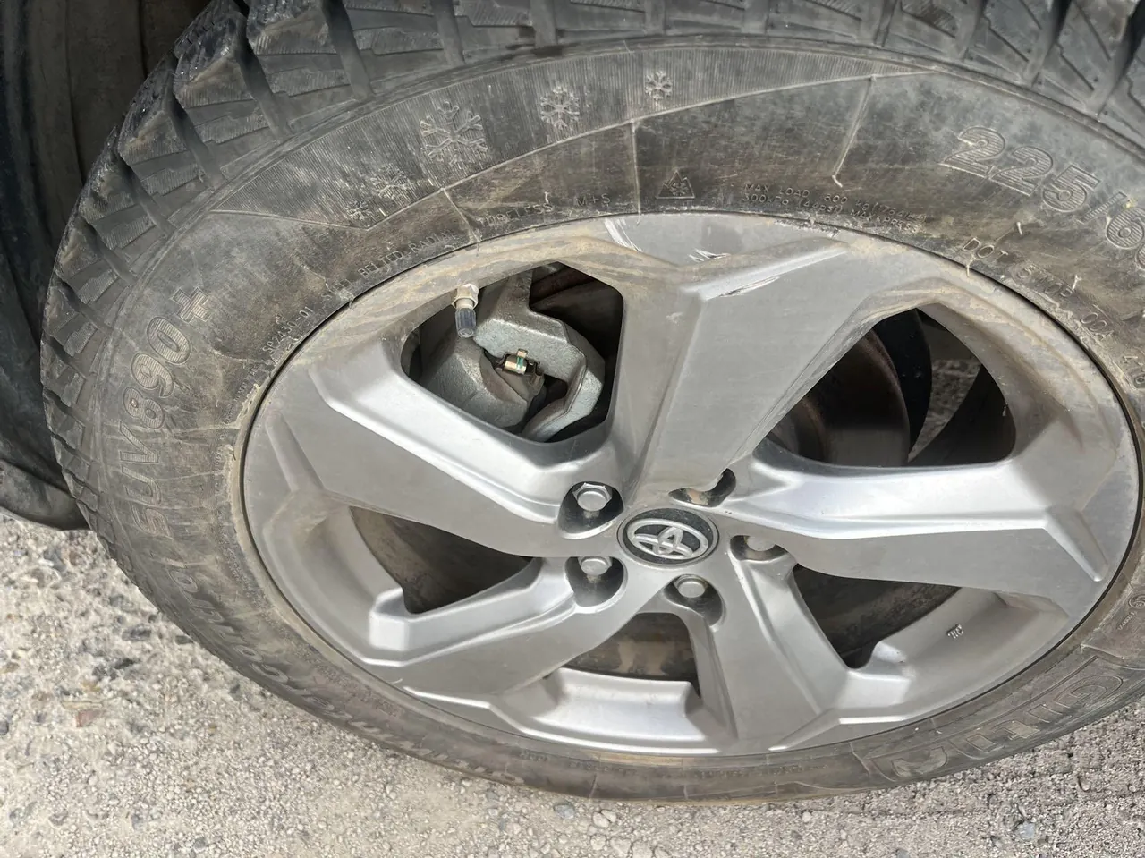 Toyota 2021 RAV4 Rongbo 2.0 Stepless Two-Drive Fashion Edition Automatic Gear 2