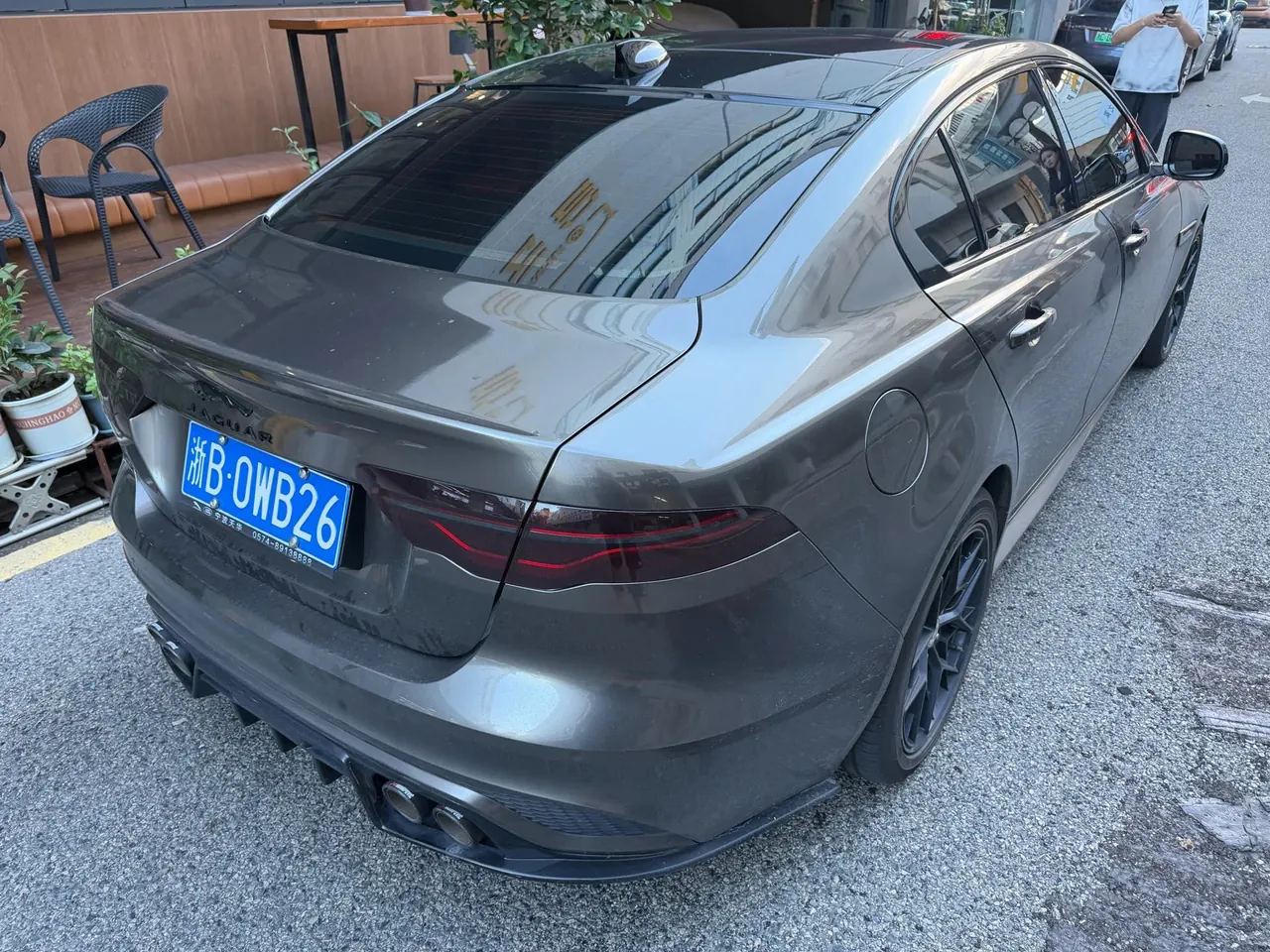 Jaguar 2021 XEL 2.0T 250PS Obsidian Black Sports Edition Automatic Gear 7