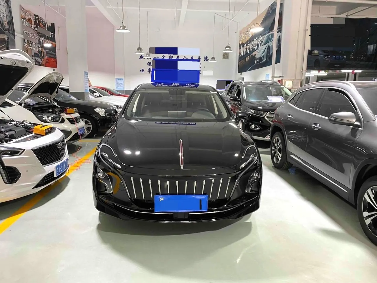 HongQi 2022 E-QM 5 431km Charging Enjoy Edition Automatic Gear 2