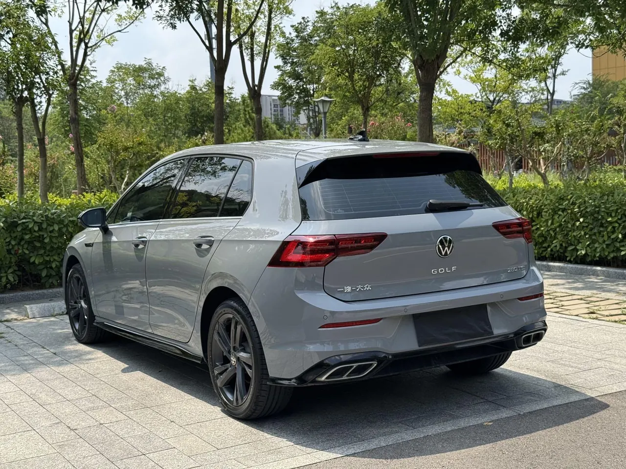 Volkswagen 2021 Golf 8 R-Line 1.4TSI 280TSI Automatic 6