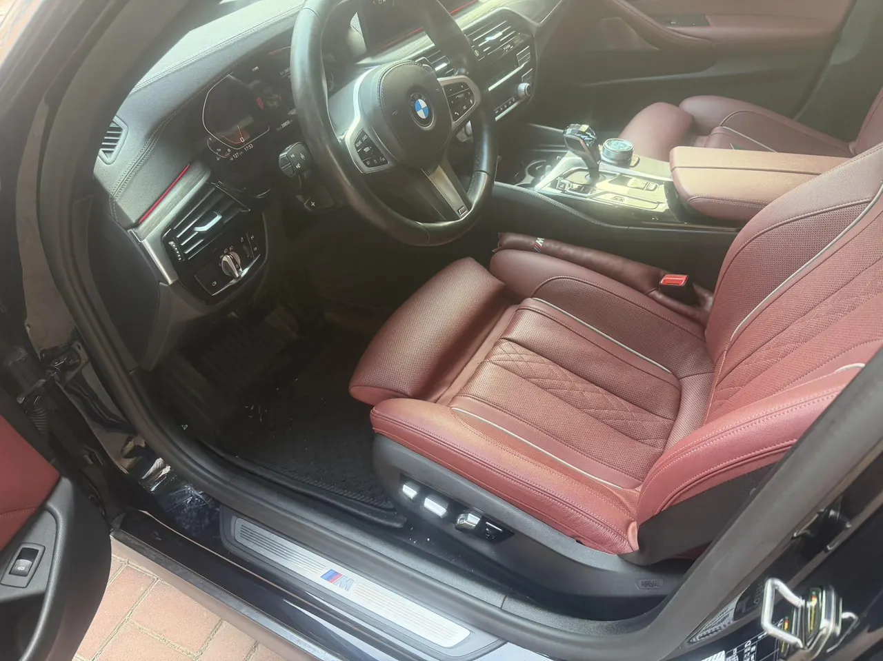 BMW 5 Series 2021 530Li 2.0T Exclusive M Sports Suit Automatic Gear 2