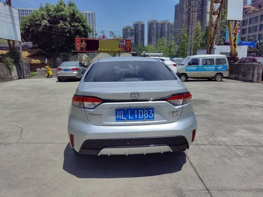 Toyota 2021 Lei Ling 1.2T Stepless 185T Sports Edition Automatic Gear 5