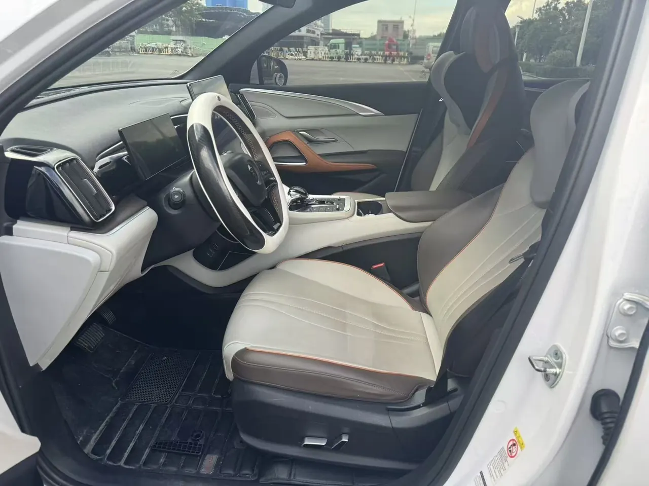 BYD Song Pro New Energy 2022 Song Pro DM-i 1.5 Stepless 51km Honorable Automatic Gear 6