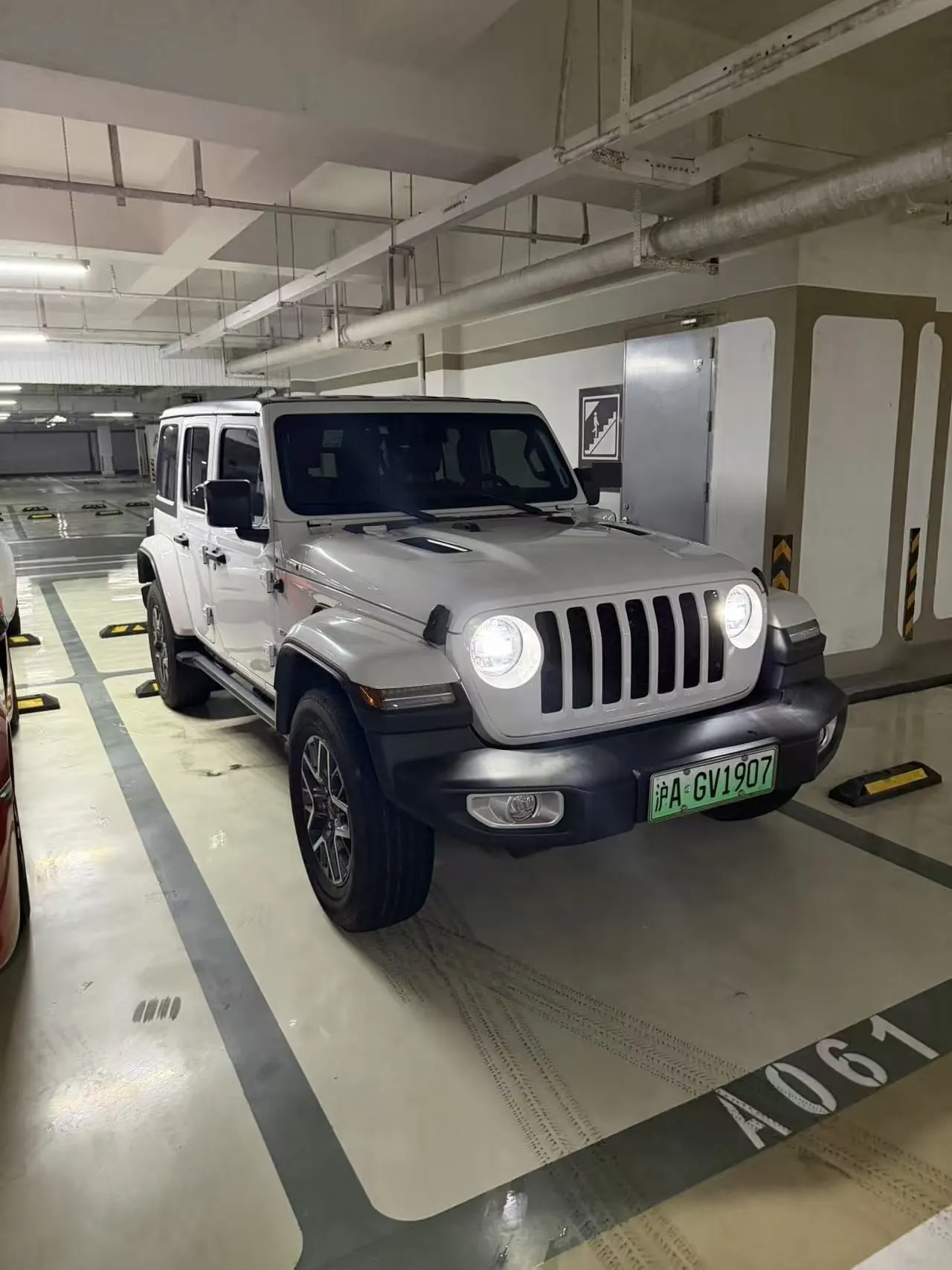 Jeep herdsman New Energy (Imported) 2021 herdsman 4xe 2.0T Sahara Automatic 3