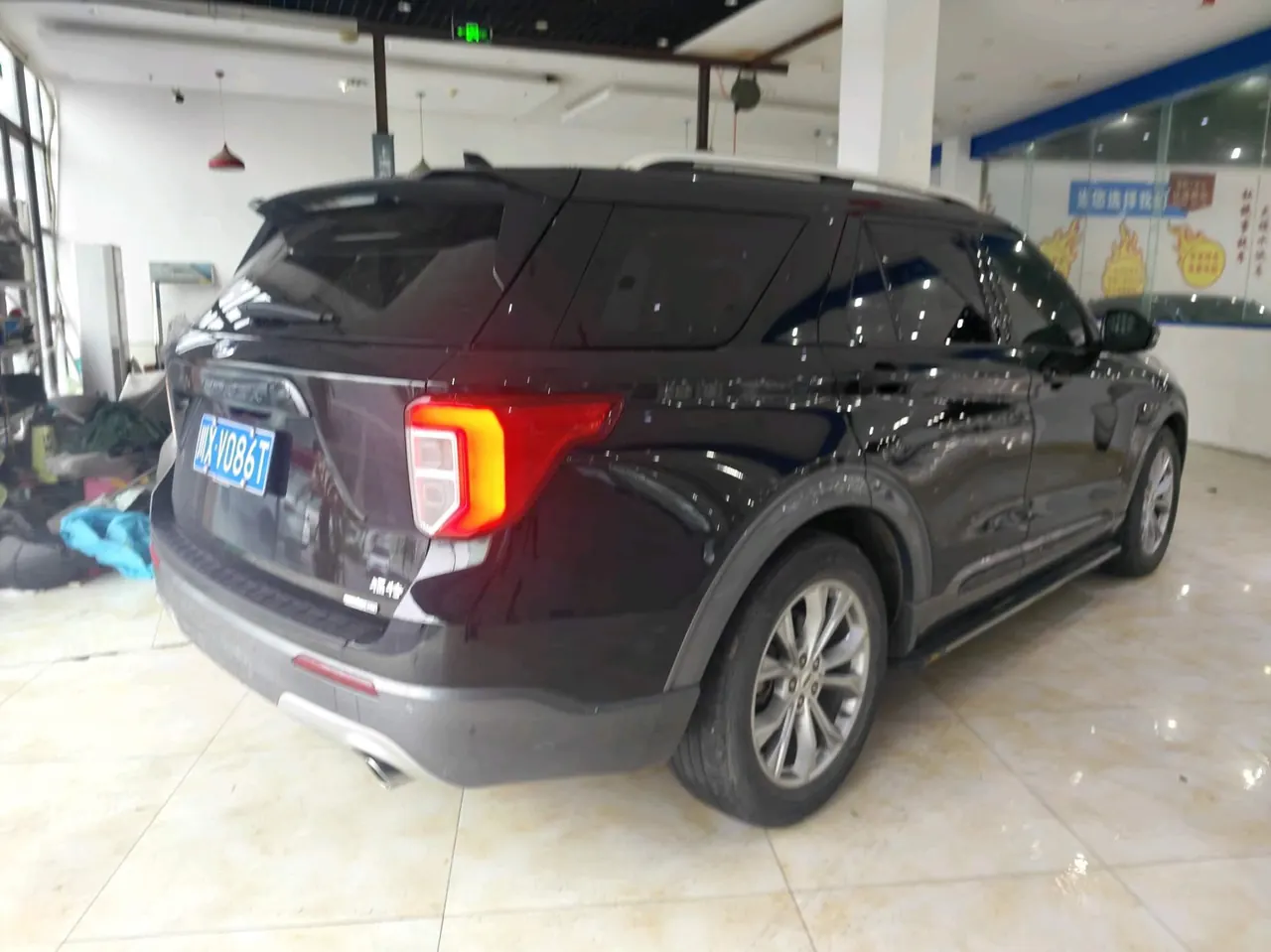 Ford 2020 Explorer 2.3T EcoBoost 14250.00g Drive Fashion Edition 6-seat Automatic Gear 6