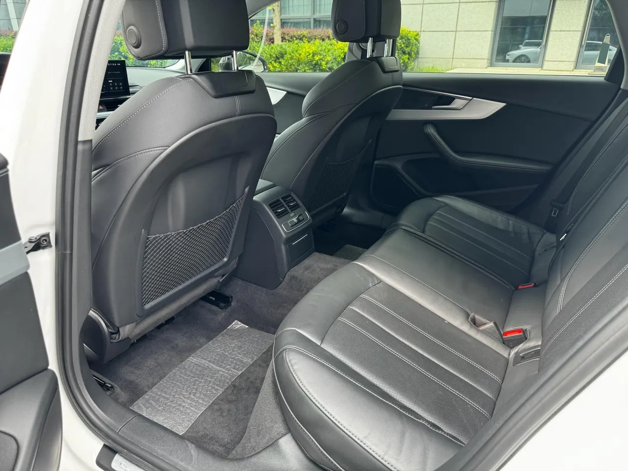 Audi 2020 A4L 2.0TFSI 40TFSI Deluxe Dynamic Automatic 8