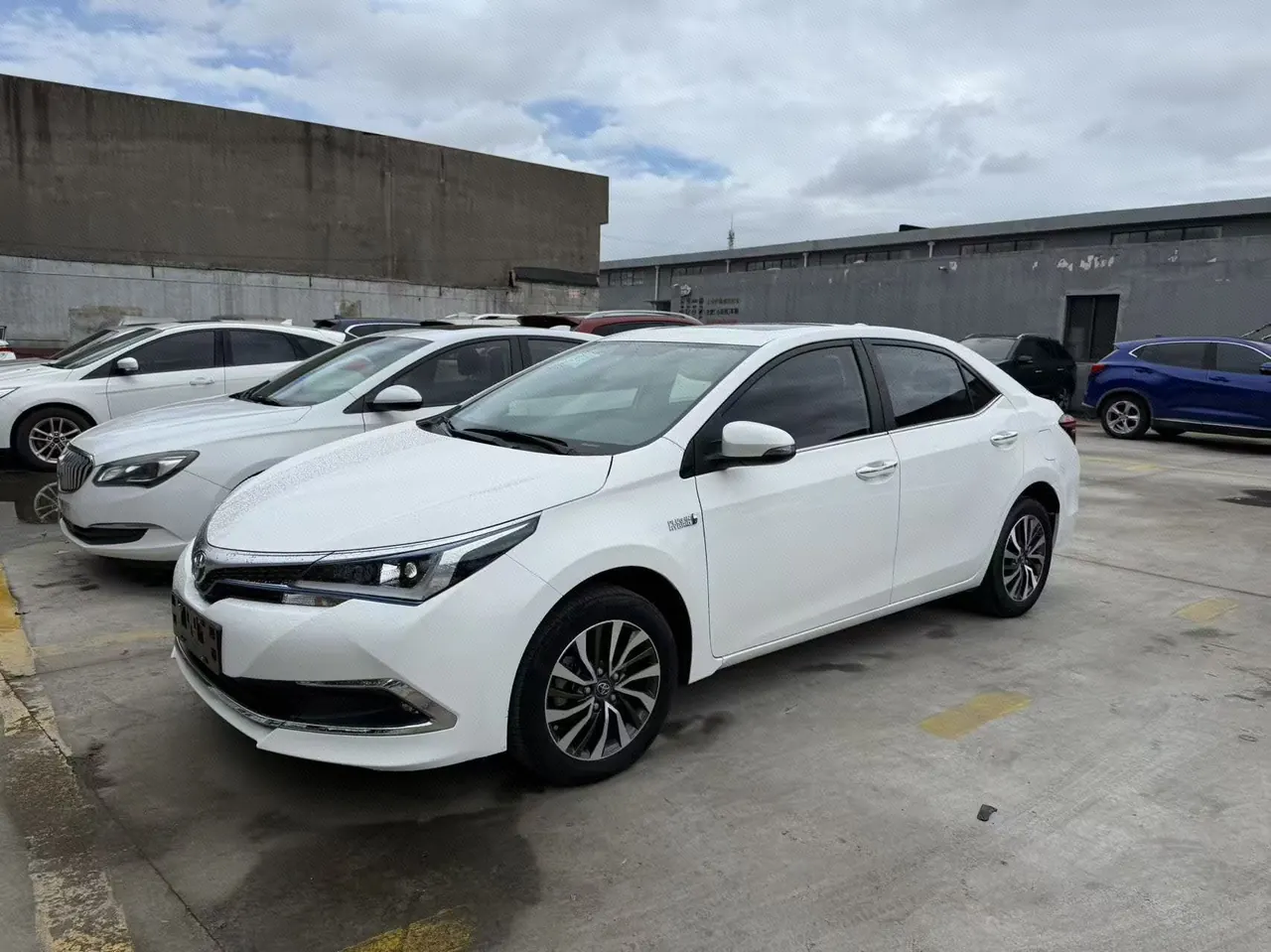 Toyota 2020 Corolla Double Engine E 1.8 Stepless Comfort Edition Automatic Gear - View 1