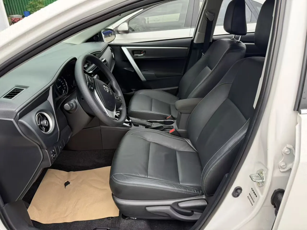 Toyota 2020 Corolla Double Engine E 1.8 Stepless Comfort Edition Automatic Gear 6