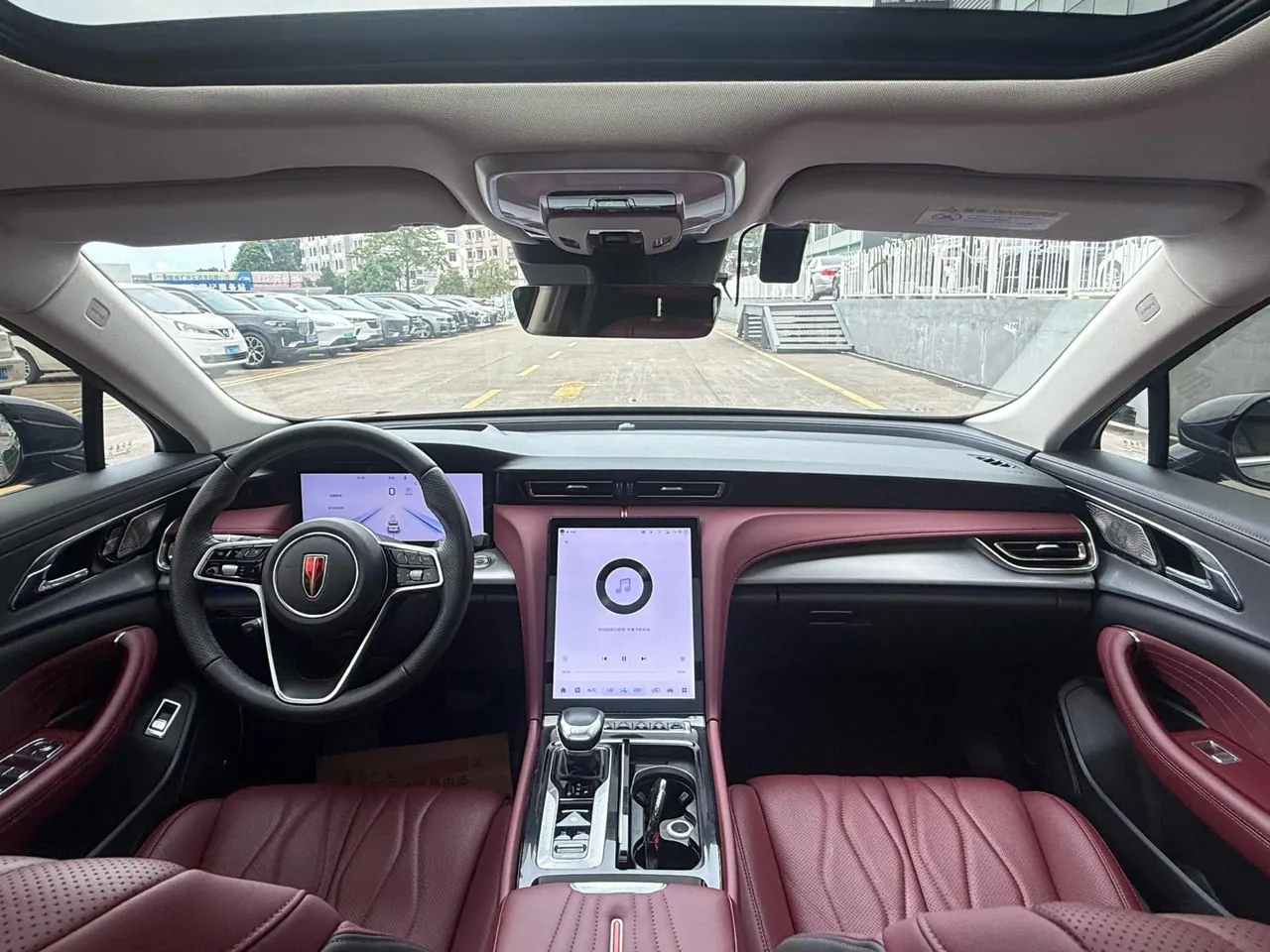 HongQi 2024 H5 2.0T Zhilian Flag Collar Edition Automatic Gear 12