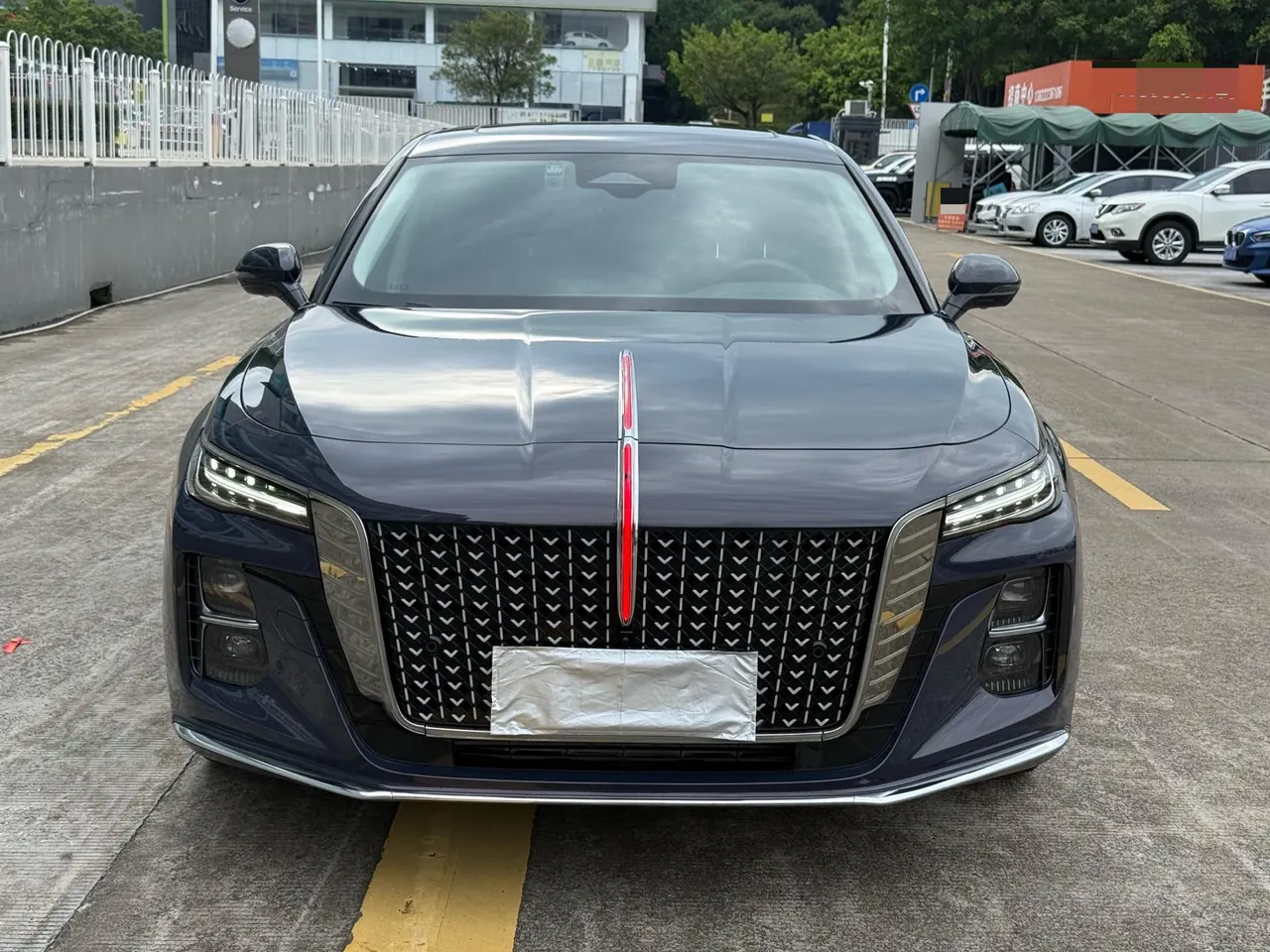 HongQi 2024 H5 2.0T Zhilian Flag Collar Edition Automatic Gear 2