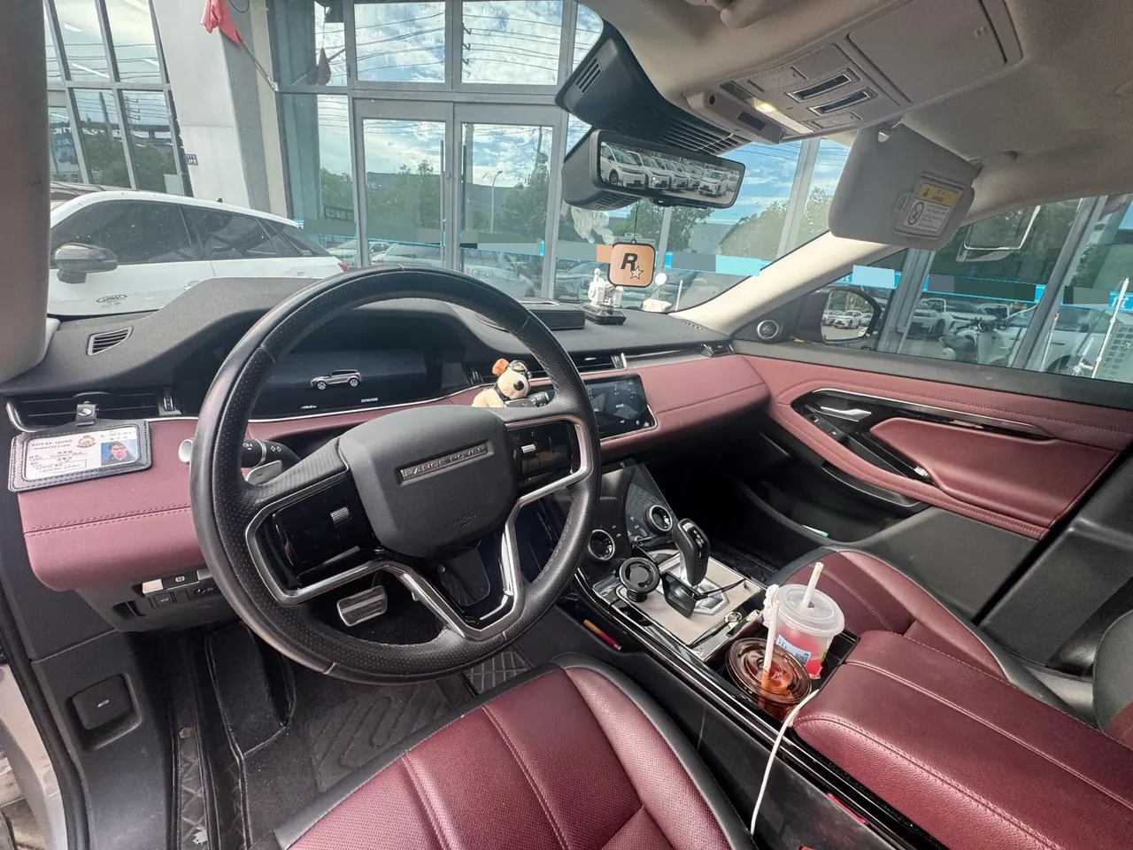 Land Rover 2023 Range Rover Aurora L 48V 2.0T 249PS Deluxe Automatic Gear 5