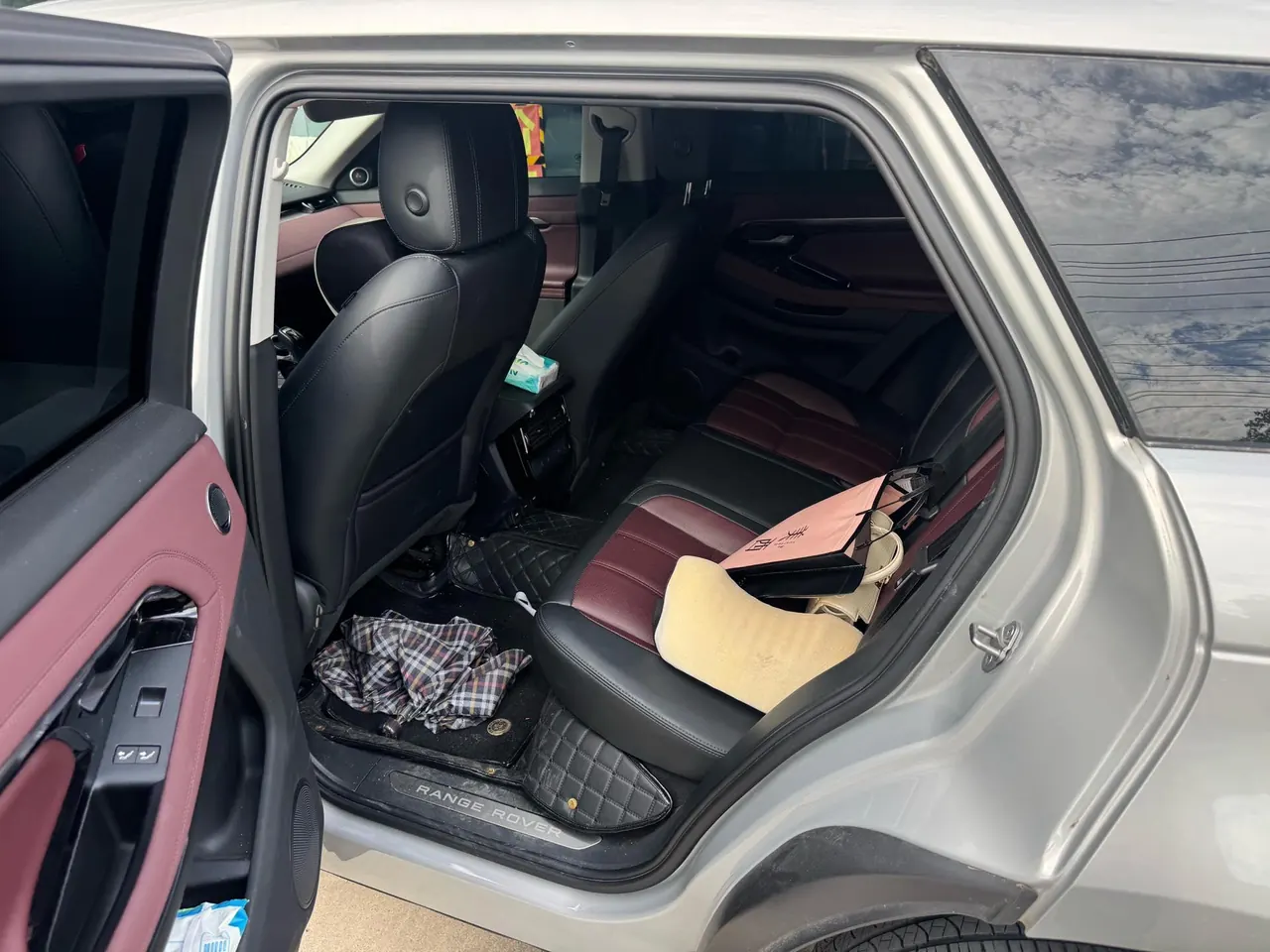 Land Rover 2023 Range Rover Aurora L 48V 2.0T 249PS Deluxe Automatic Gear 6