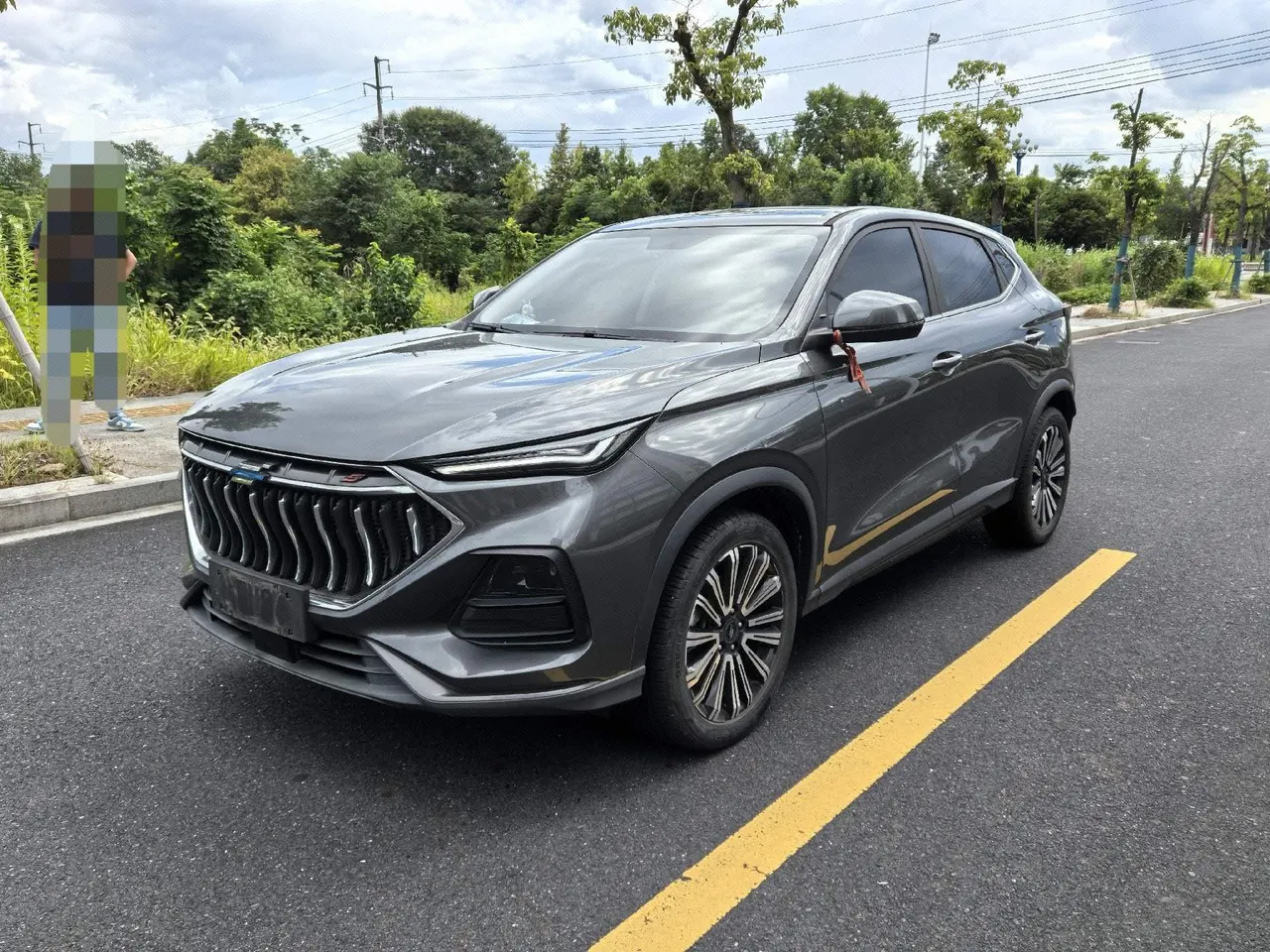 Oshan 2023 X5 1.5T Enjoy Deluxe Automatic Gear - View 1