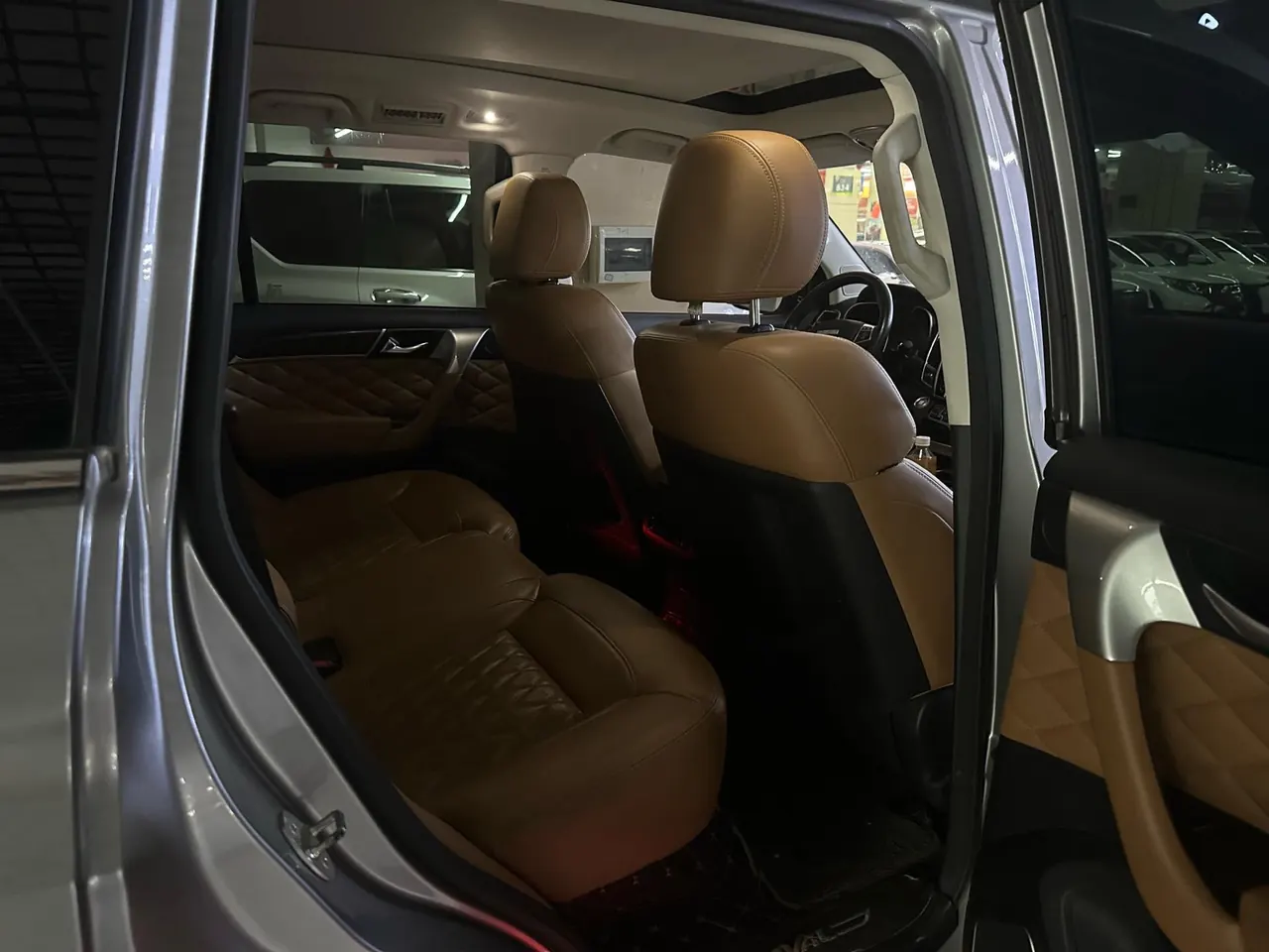 Haval 2020 H9 2.0T 4-wheel drive exclusive 5-seat automatic gear 7
