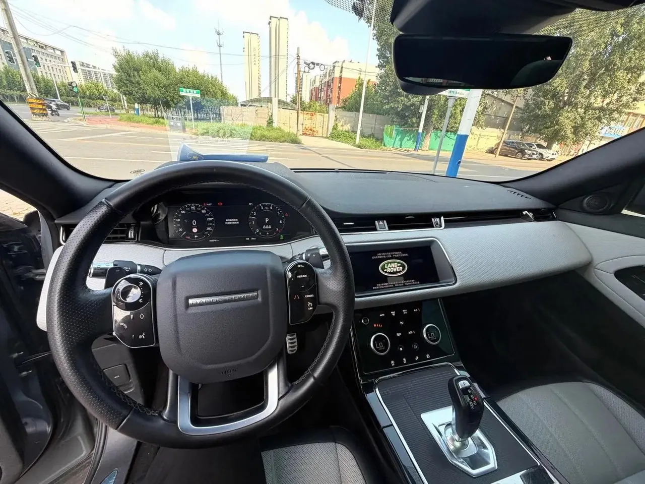 Land Rover 2020 Range Rover Evoque 48V 2.0T 249PS R-DYNAMIC S Sports Edition Automatic Gear 2