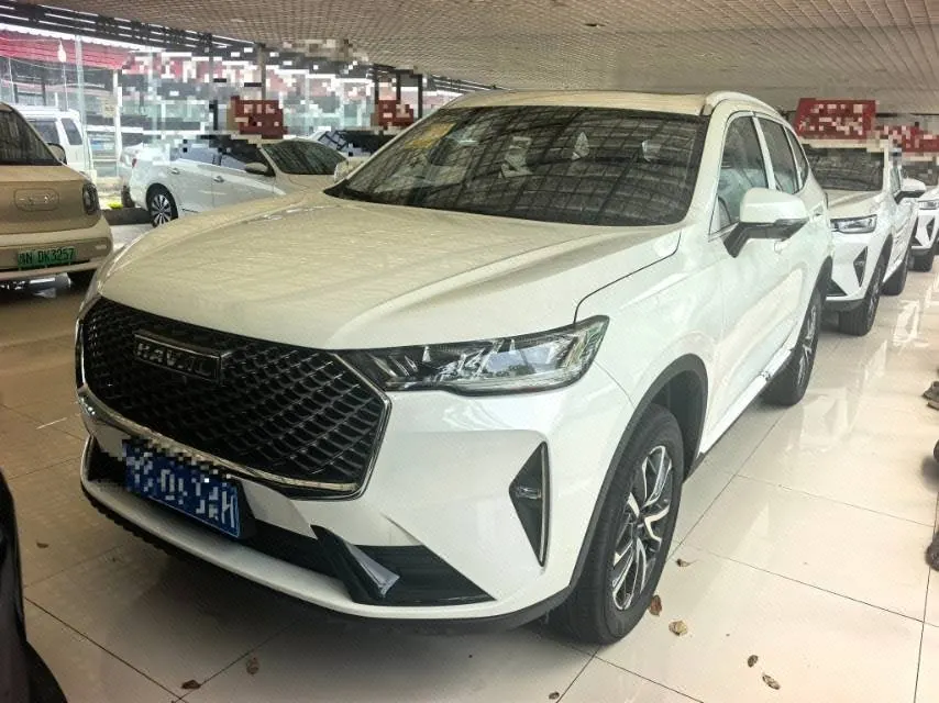 Open image lightbox: Haval 2026 H6 1.5T Two-Drive Classic Automatic Gear