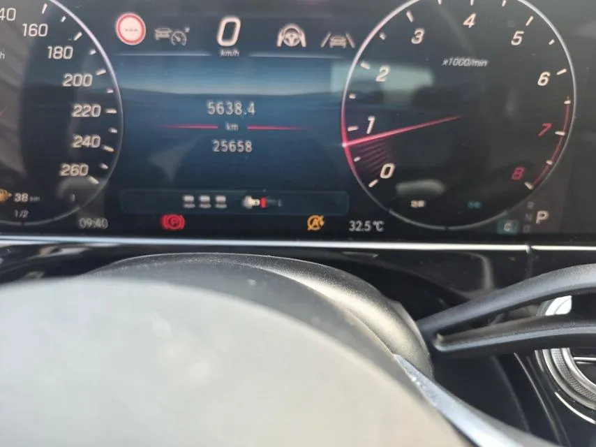 Mercedes Benz E Class 2024 E 300 L 48V 2.0T Luxury Automatic Gear 7