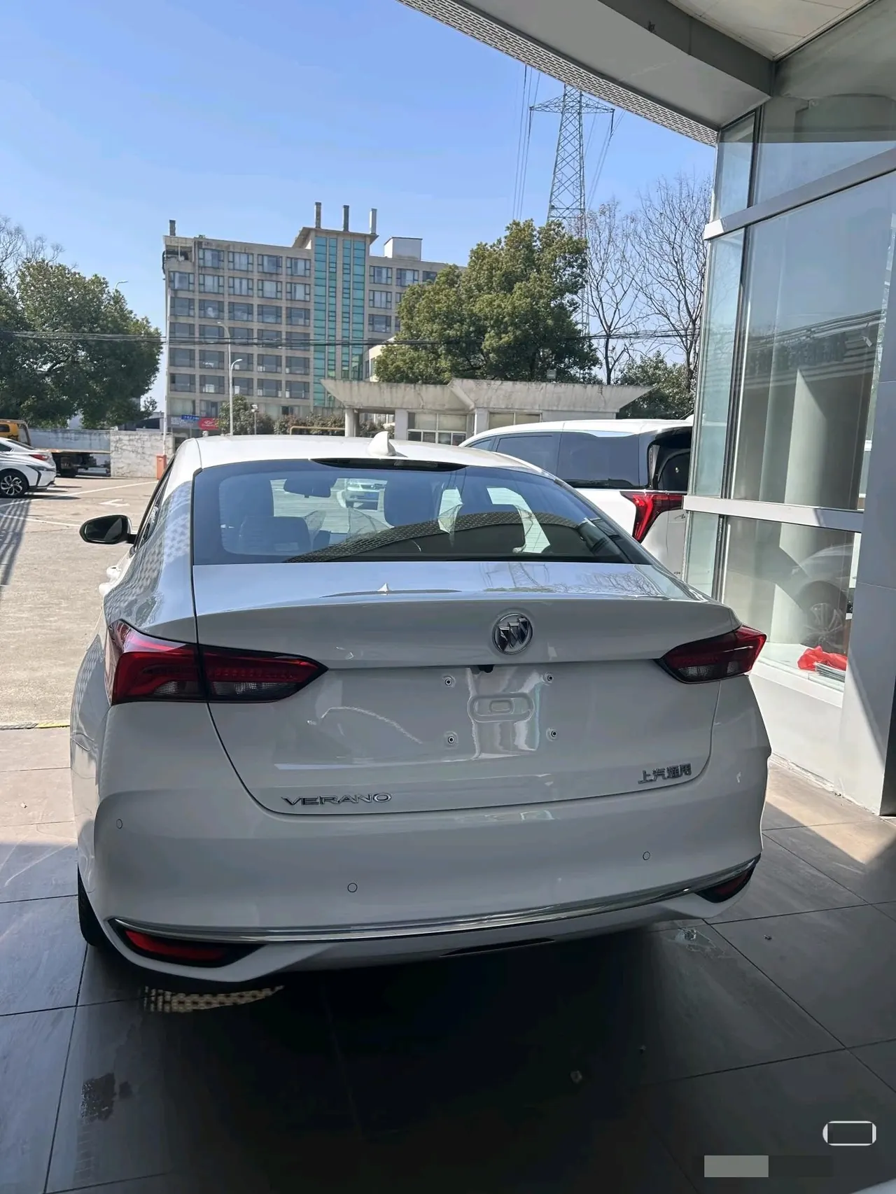 Buick 2023 Weilang Pro 1.5T Stepless Music Edition Automatic Gear 4