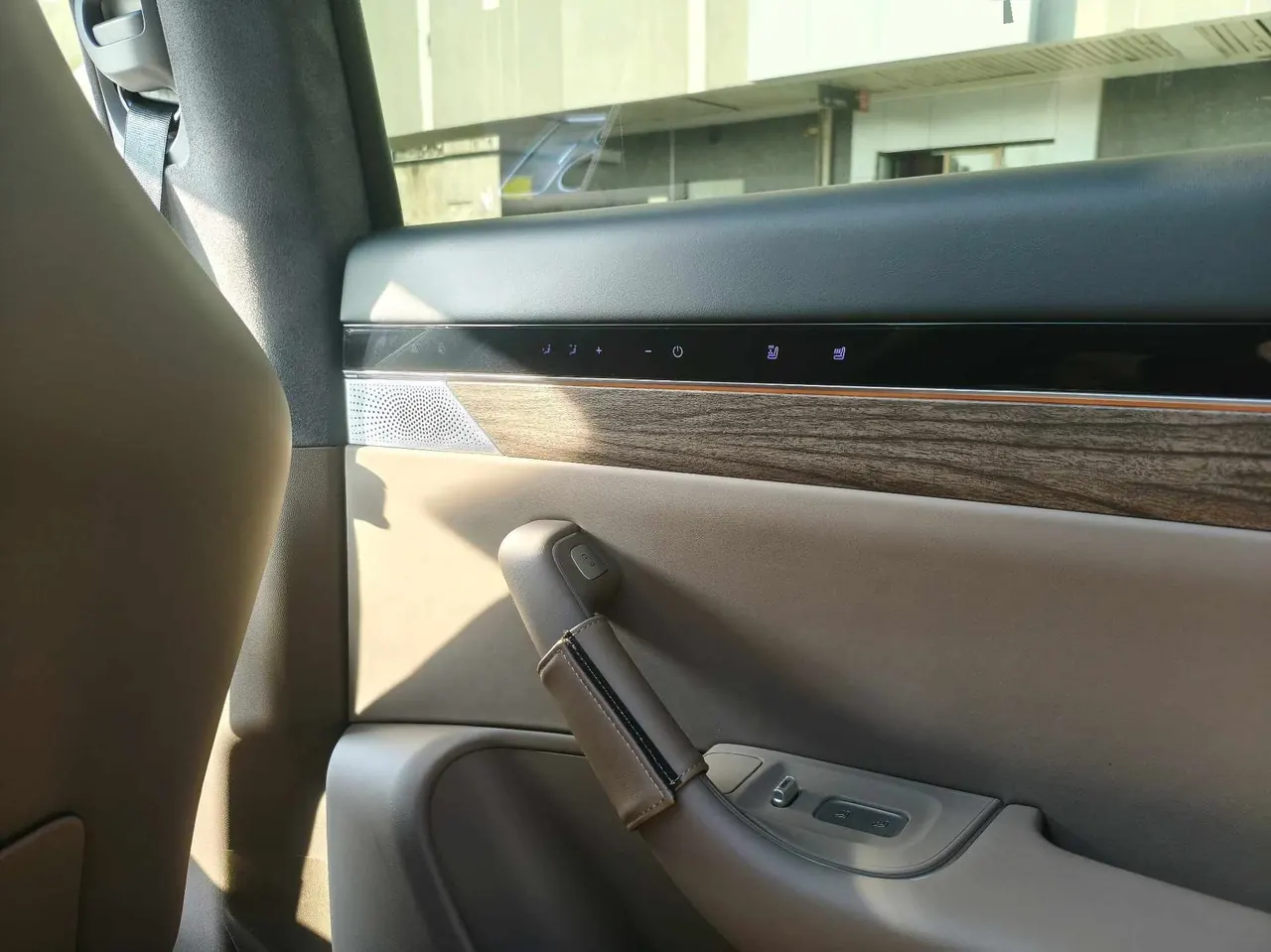 Intellectual 2024 R 7 736km UItra automatic gear 10