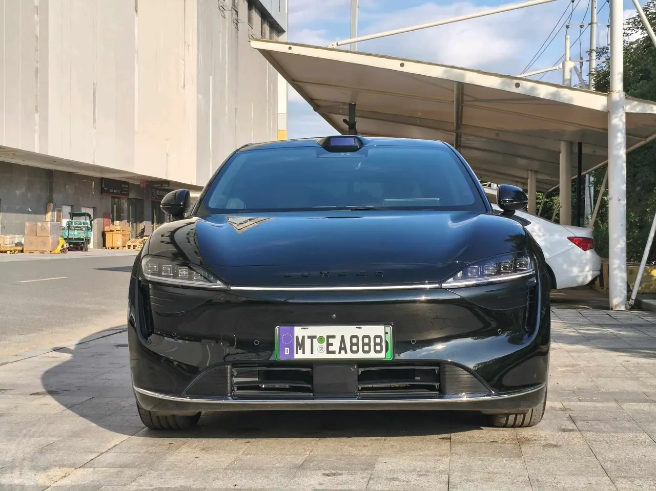 Intellectual 2024 R 7 736km UItra automatic gear 2