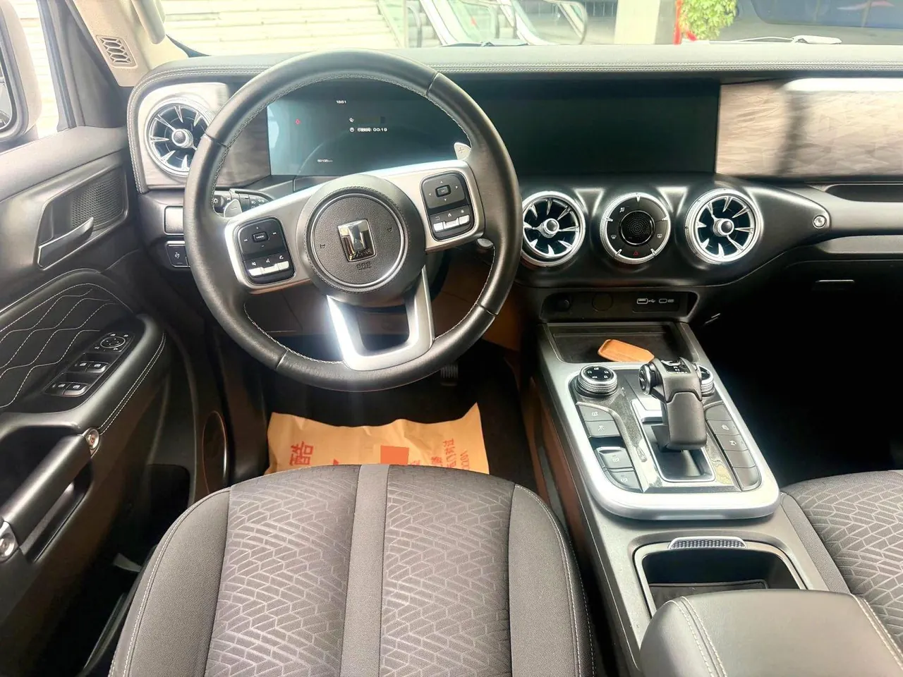 Tank 2021 Tank 300 2.0T Off-Road Explorer Automatic 7