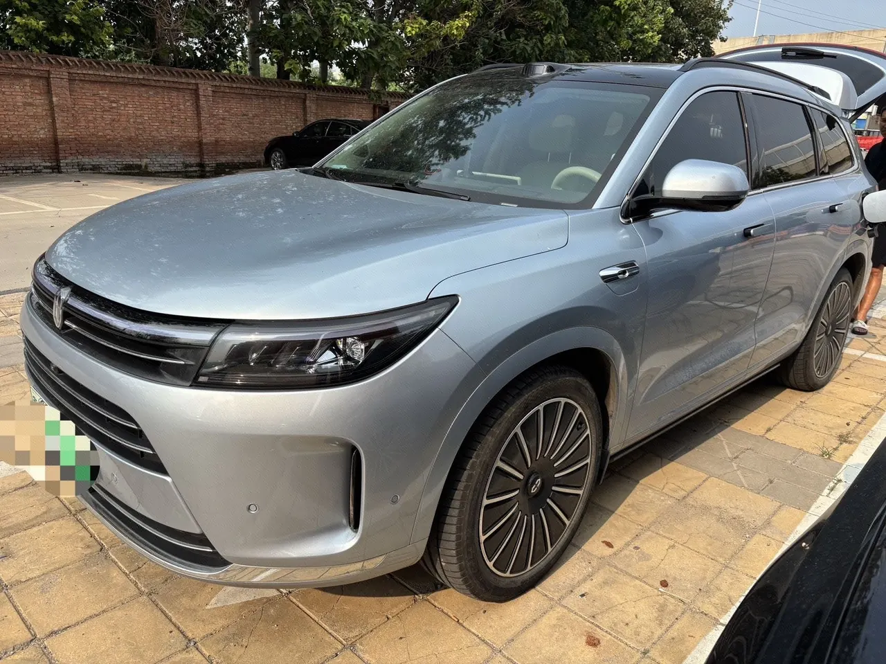 Open image lightbox: AITO 2024 AITO M7 Smart Drive Four-wheel Drive Max Edition 5-seat Automatic Gear