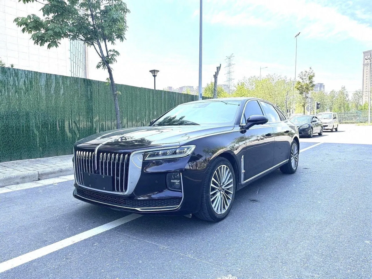 Open image lightbox: HongQi 2020 H9 48V 2.0T Zhilian Flag Edition Automatic Gear