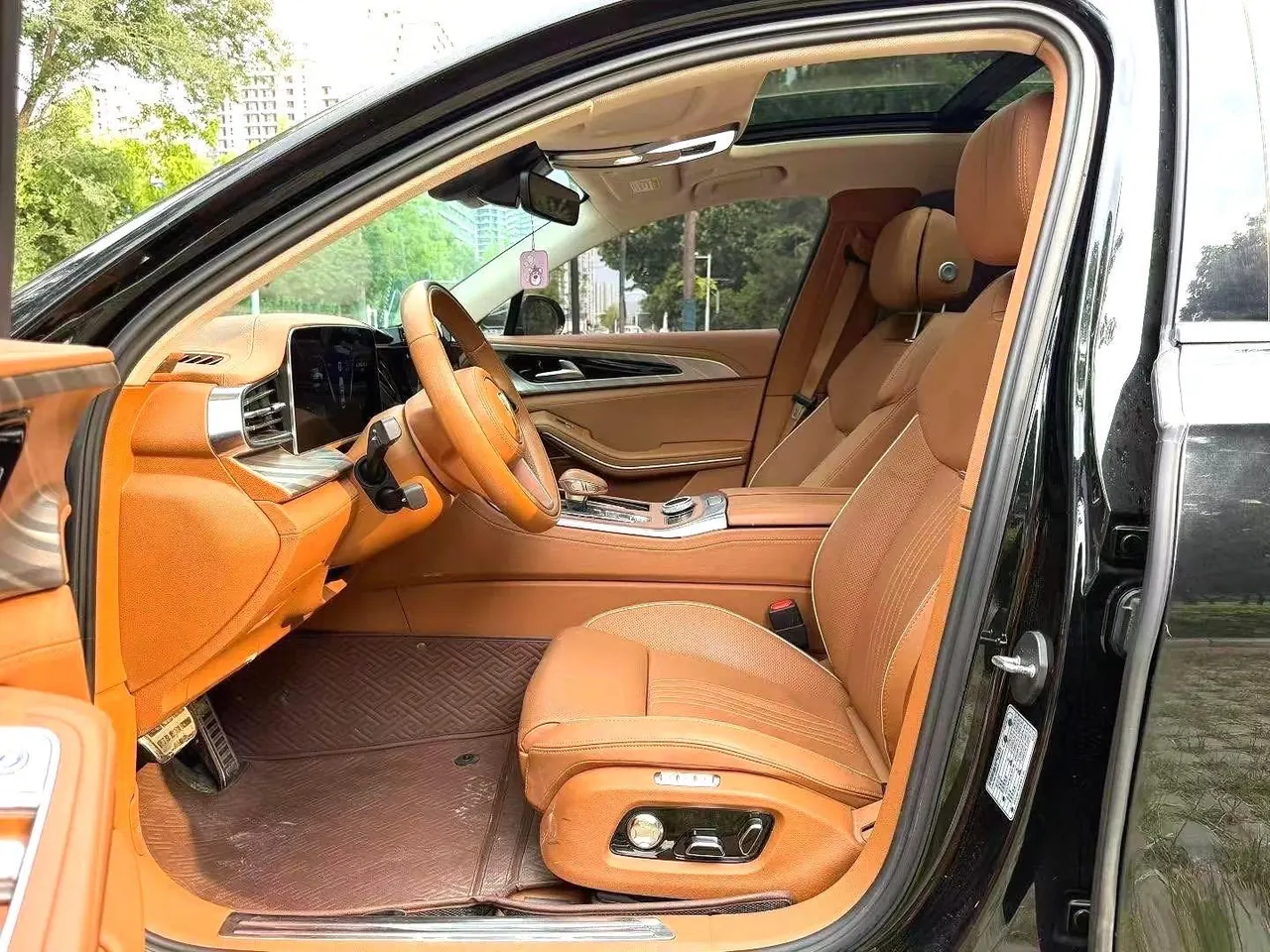 HongQi 2020 H9 48V 2.0T Zhilian Flag Edition Automatic Gear 7