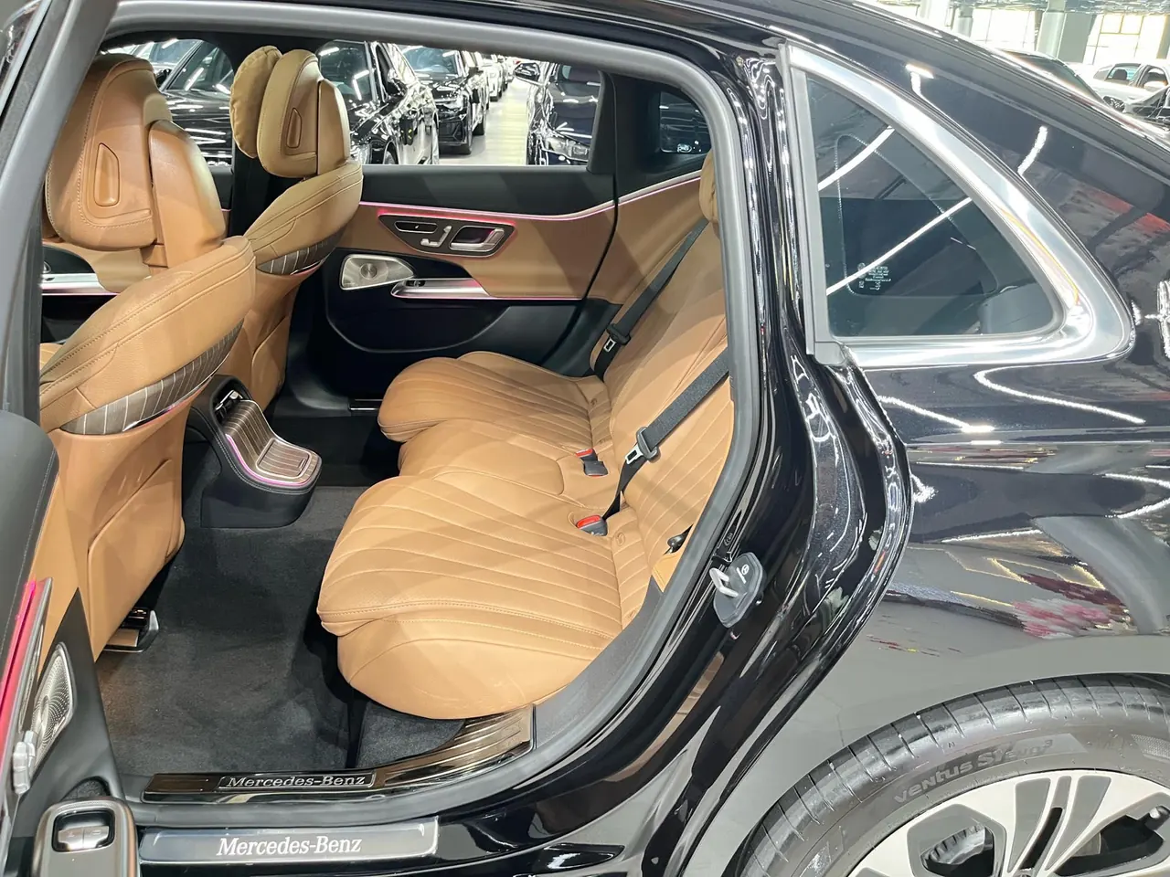 Mercedes Benz E-Class 2026 model E 300 L 48V 2.0T Luxury Edition Automatic 4