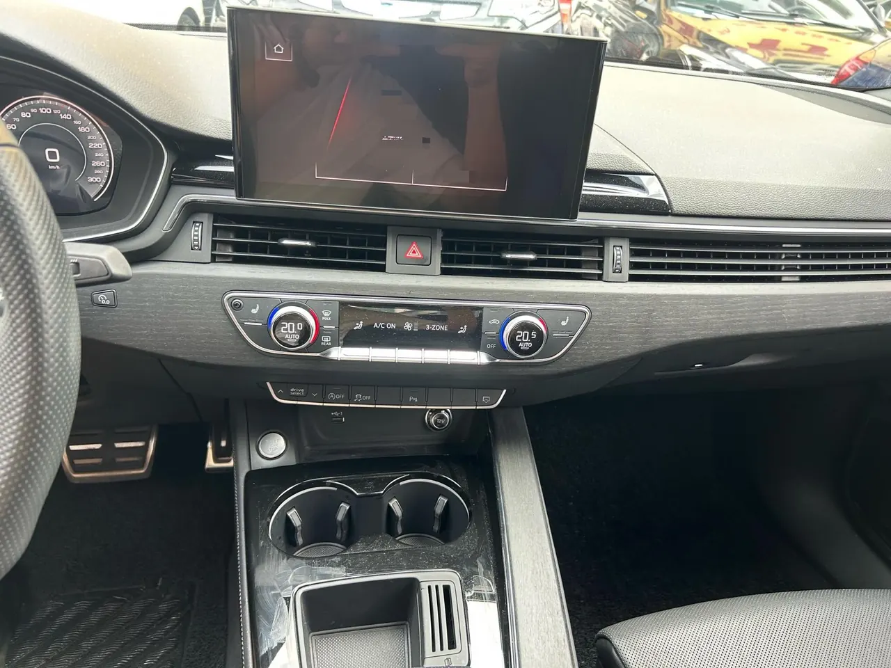 Audi 2023 A4L 2.0TFSI 40TFSI Deluxe Dynamic Automatic 5