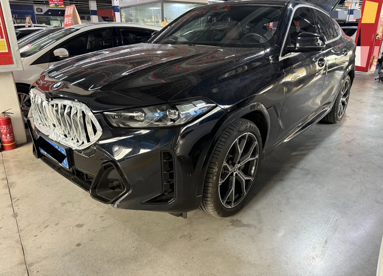 Open image lightbox: BMW X6 (Imported) 2023 X6 xDrive40i 48V 3.0T M Sports Suit Automatic Gear
